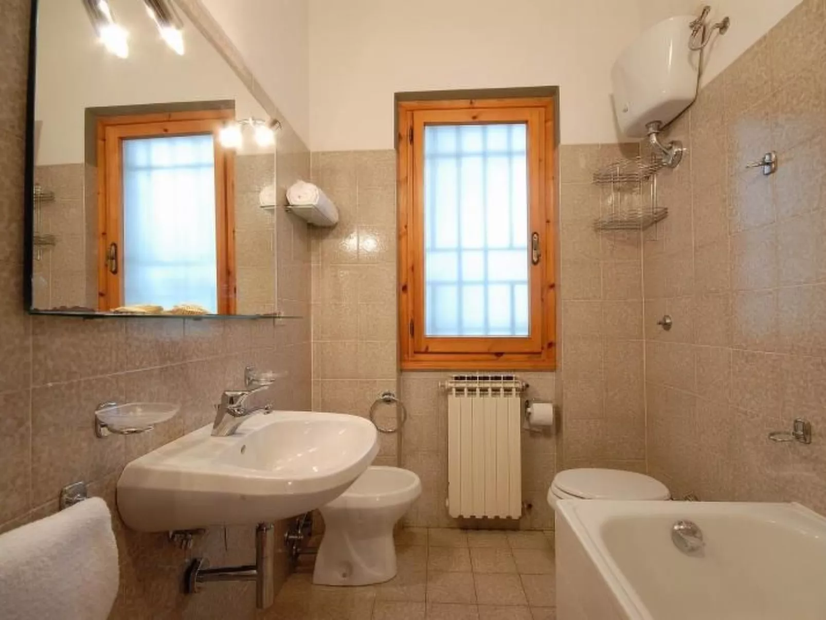 Wohnung Duchessina mit Garten und Pool-Binnen