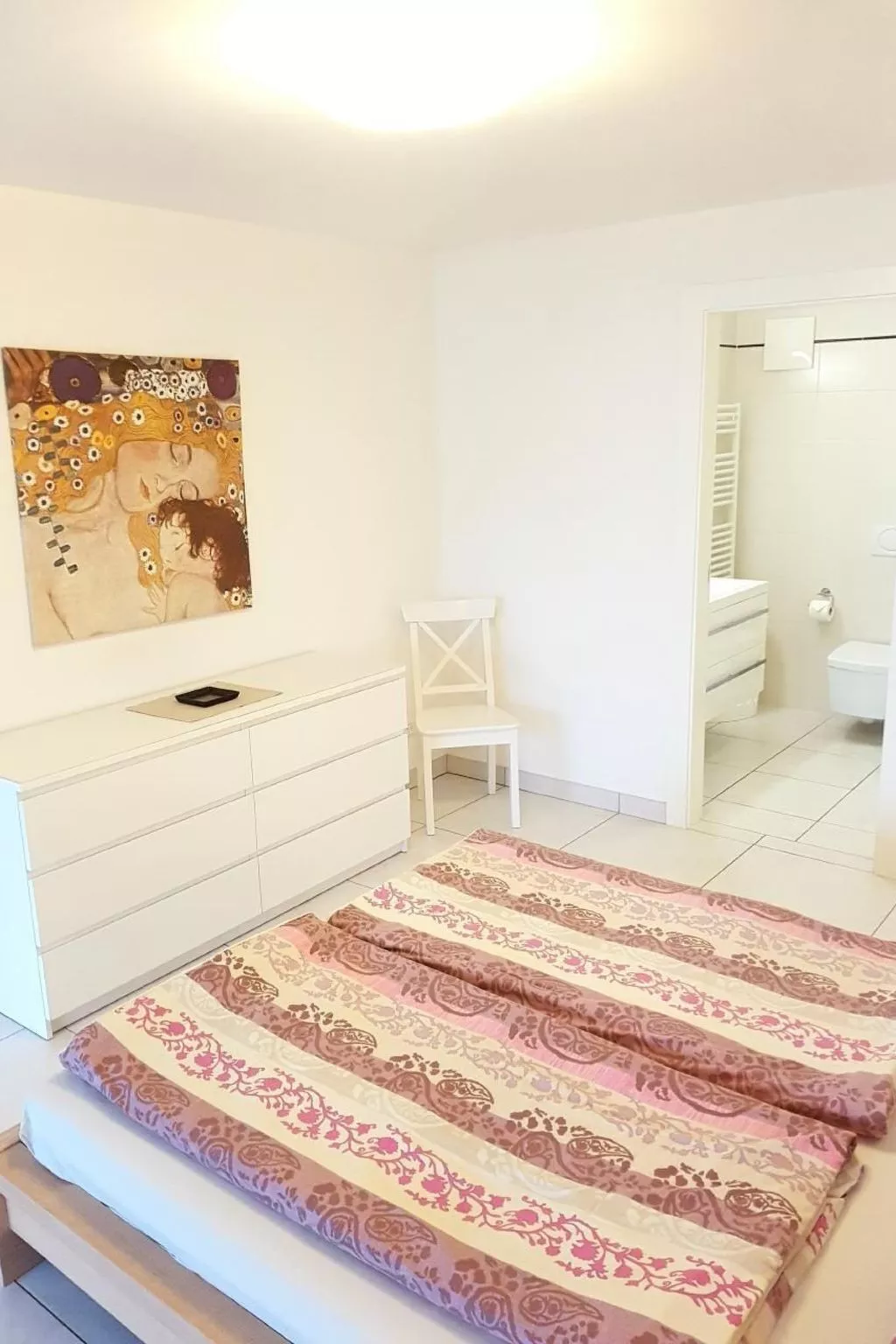 Modern Lake Suite Apt. 605-Binnen