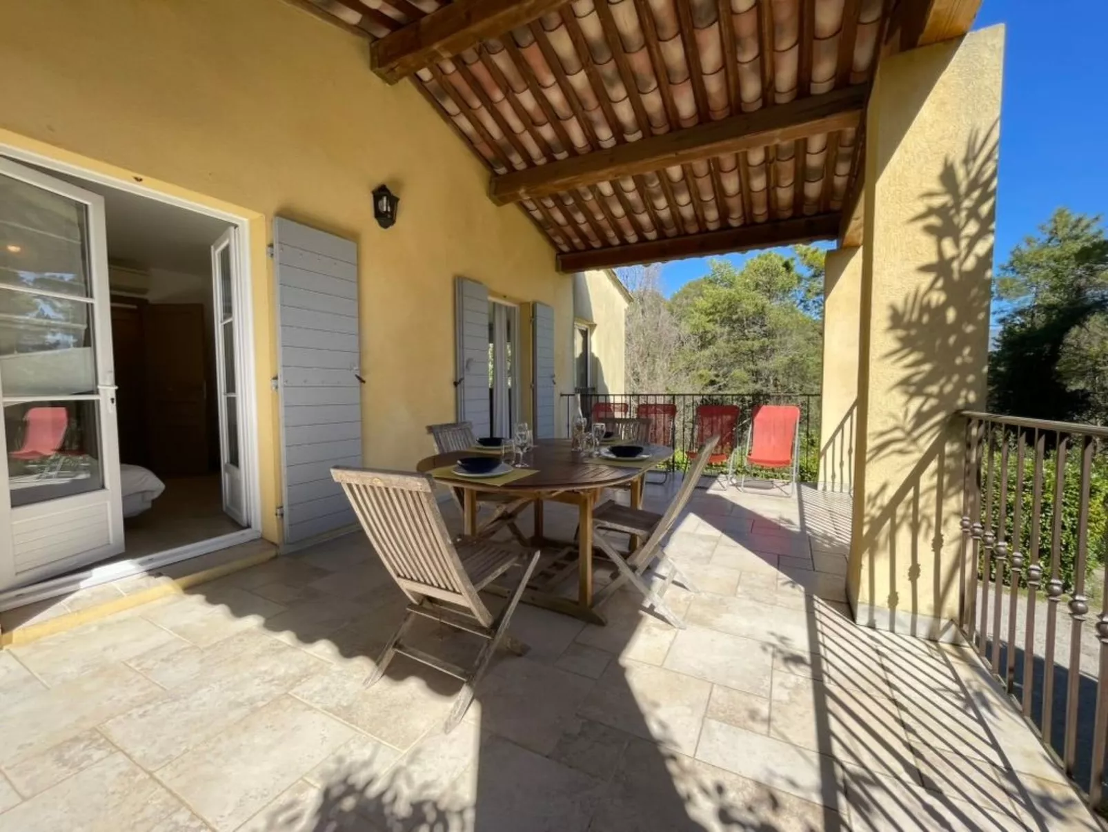 Apartment mit Pool Infinity-Buiten