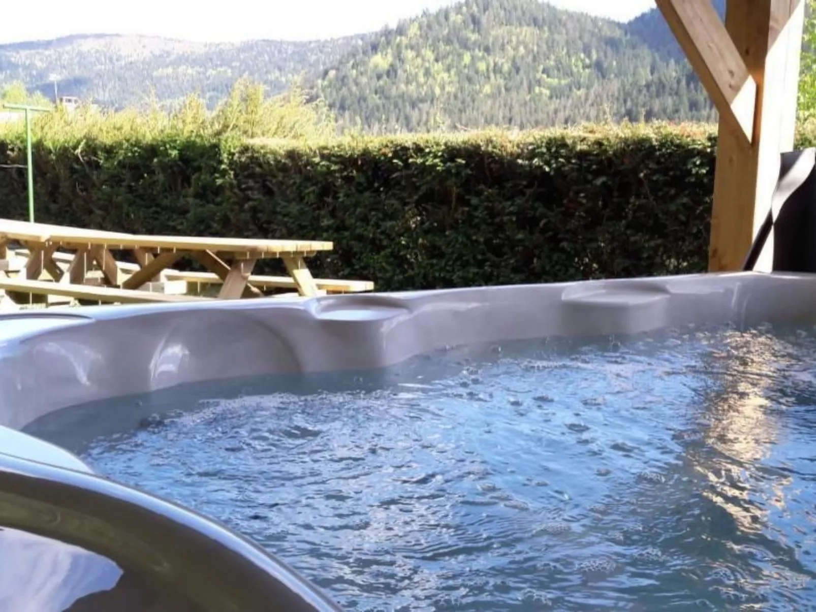 Für 15 Personen ca. 260 m&sup2;in La Bresse, Lothringen (Skigebiet Gérardmer)-Buiten