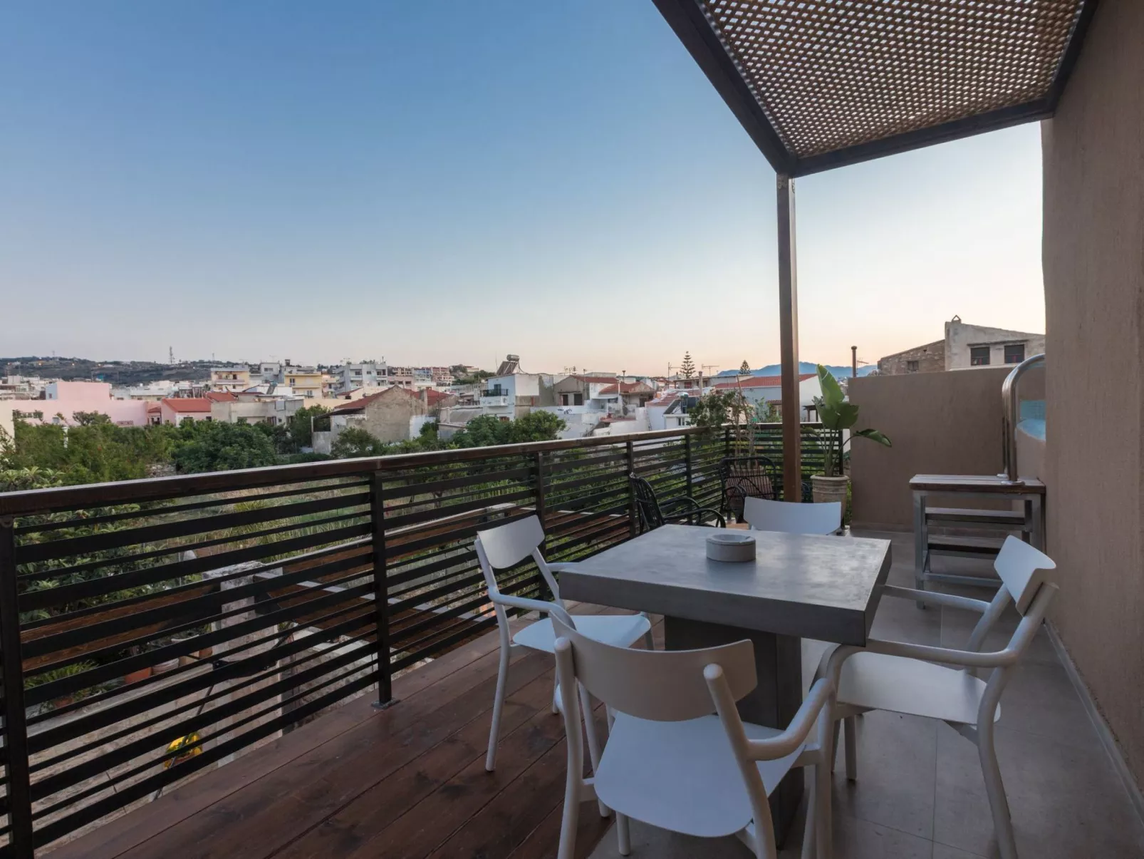 Mit Privatpool für 4 Personen ca. 85 m&sup2; in Rethymnon, Kreta (Nordküste Kre-Image-tags.info