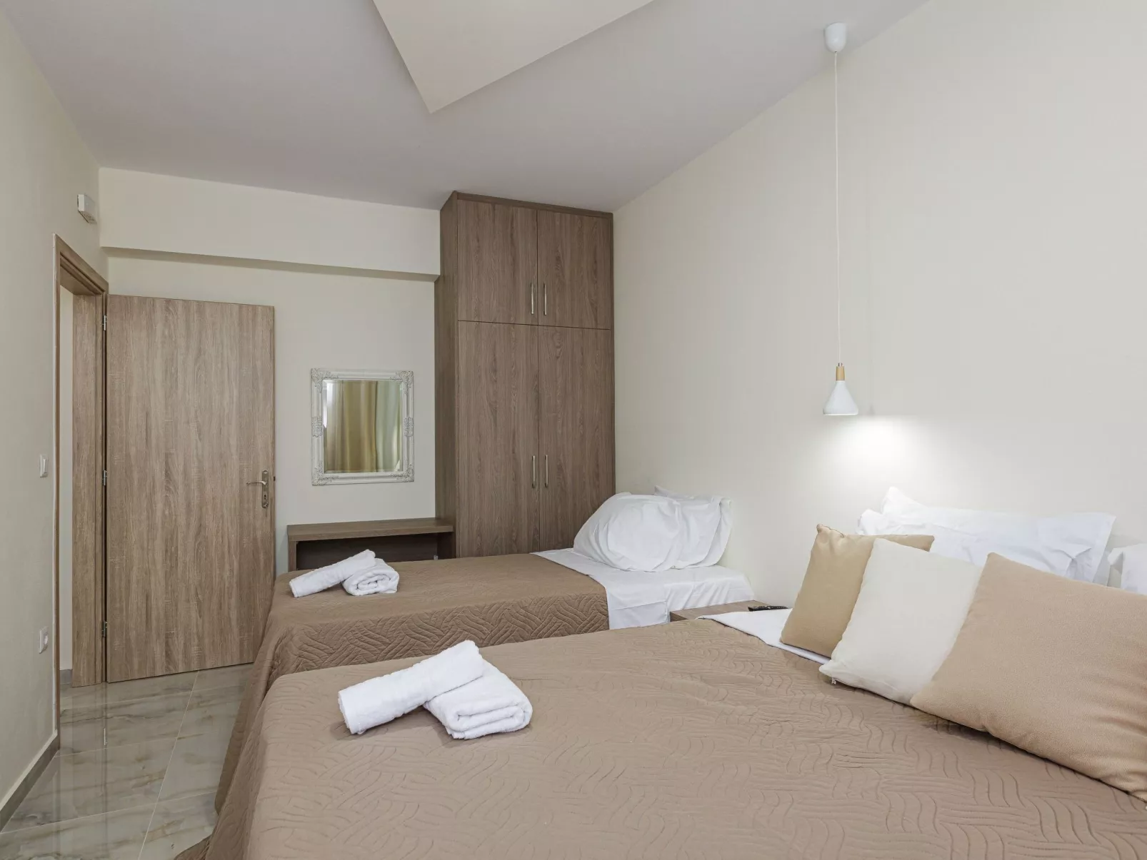 Haus in Vlichada mit tragbarem Barbecue-Image-tags.info