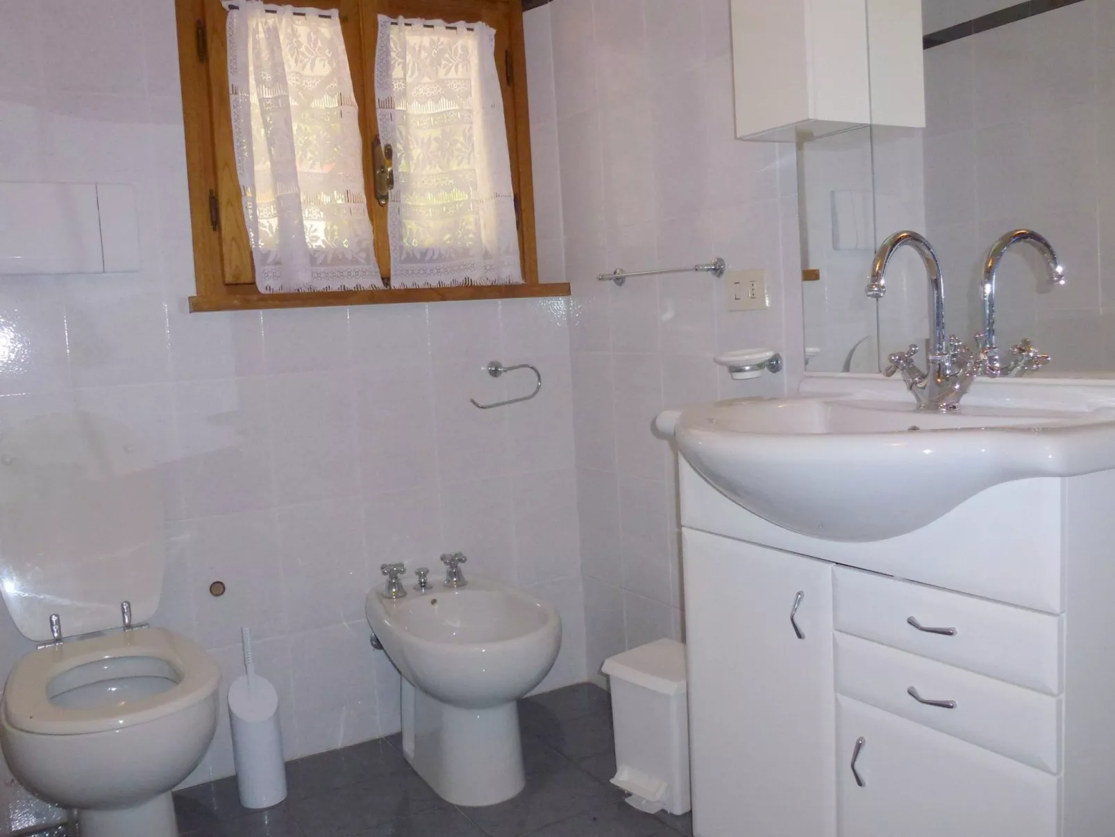 Tolles Ferienhaus in Camaiore mit Privatem Pool-Binnen