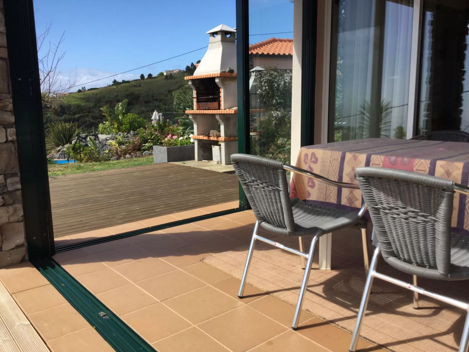 Für 4 Personen ca. 90 m&sup2; in Estreito da Calheta, Madeira (Südküste von Mad-Image-tags.info