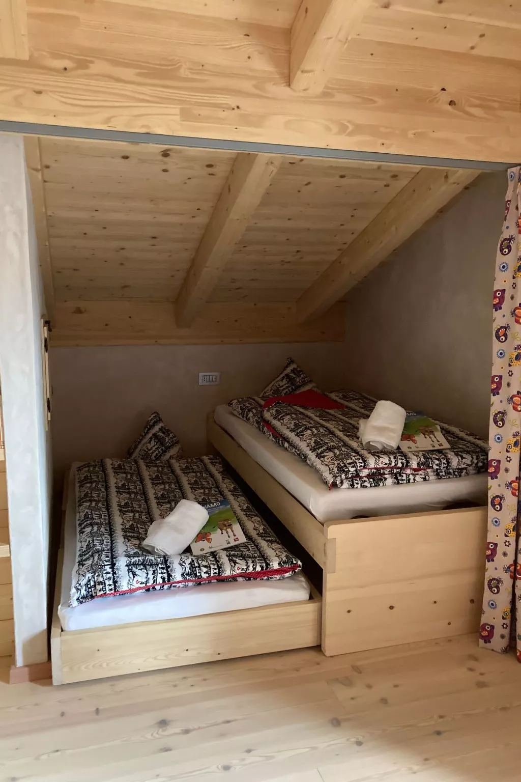 Chalet 'Casa al Pozzo' mit Bergblick-Binnen