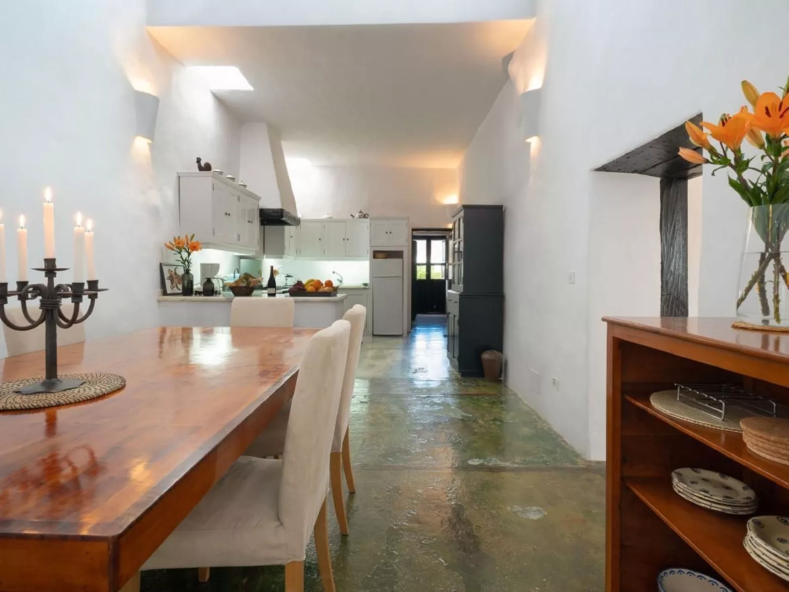 Bauernhaus mit großem Garten und beheiztem Pool-Binnen