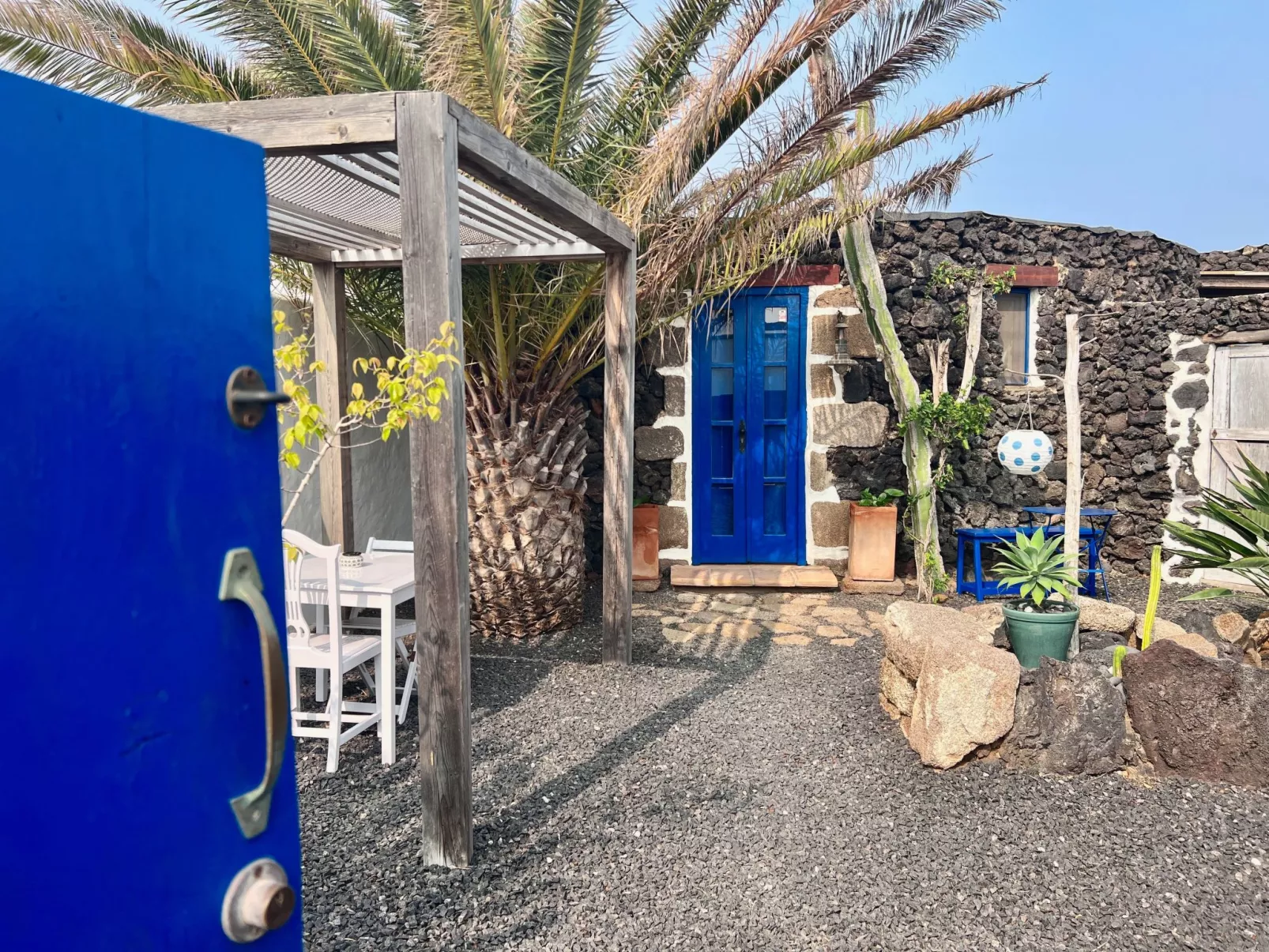 Schön eingerichtetes Bauernhaus - La Finca Yazmina-Buiten