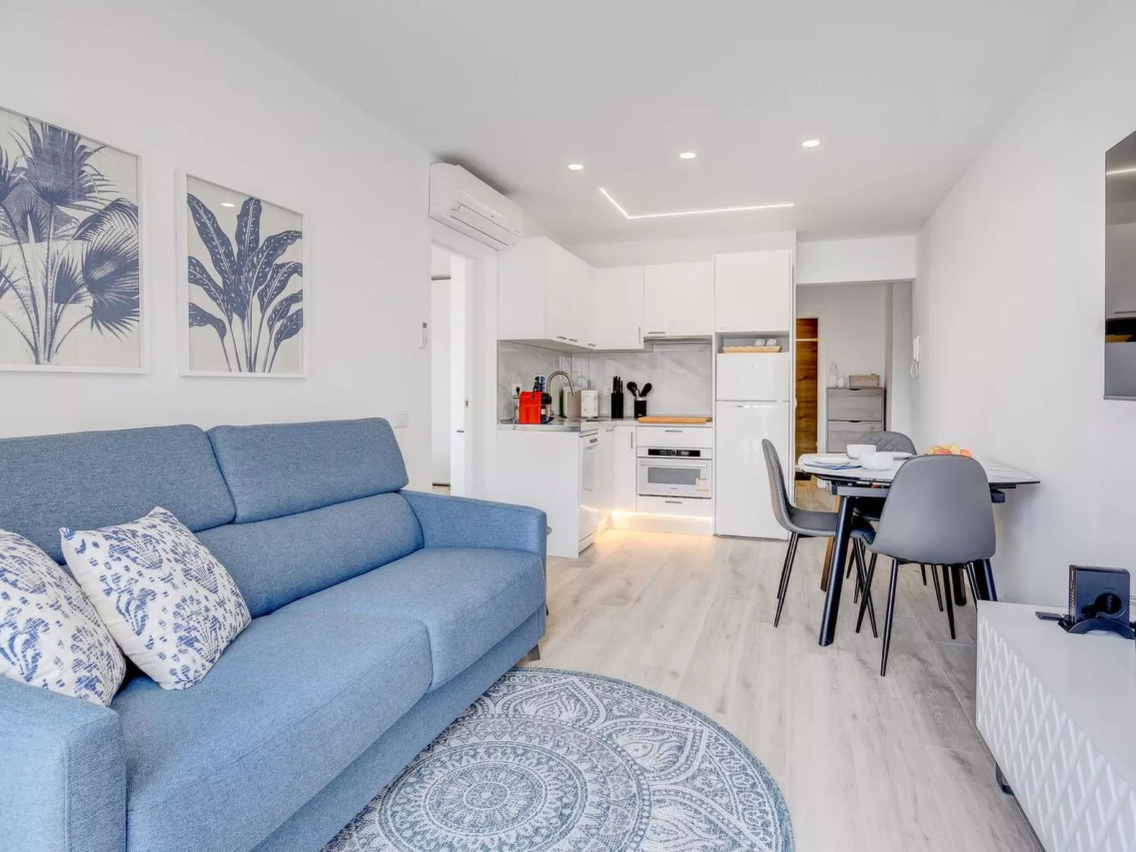 Los Diamantes-Binnen