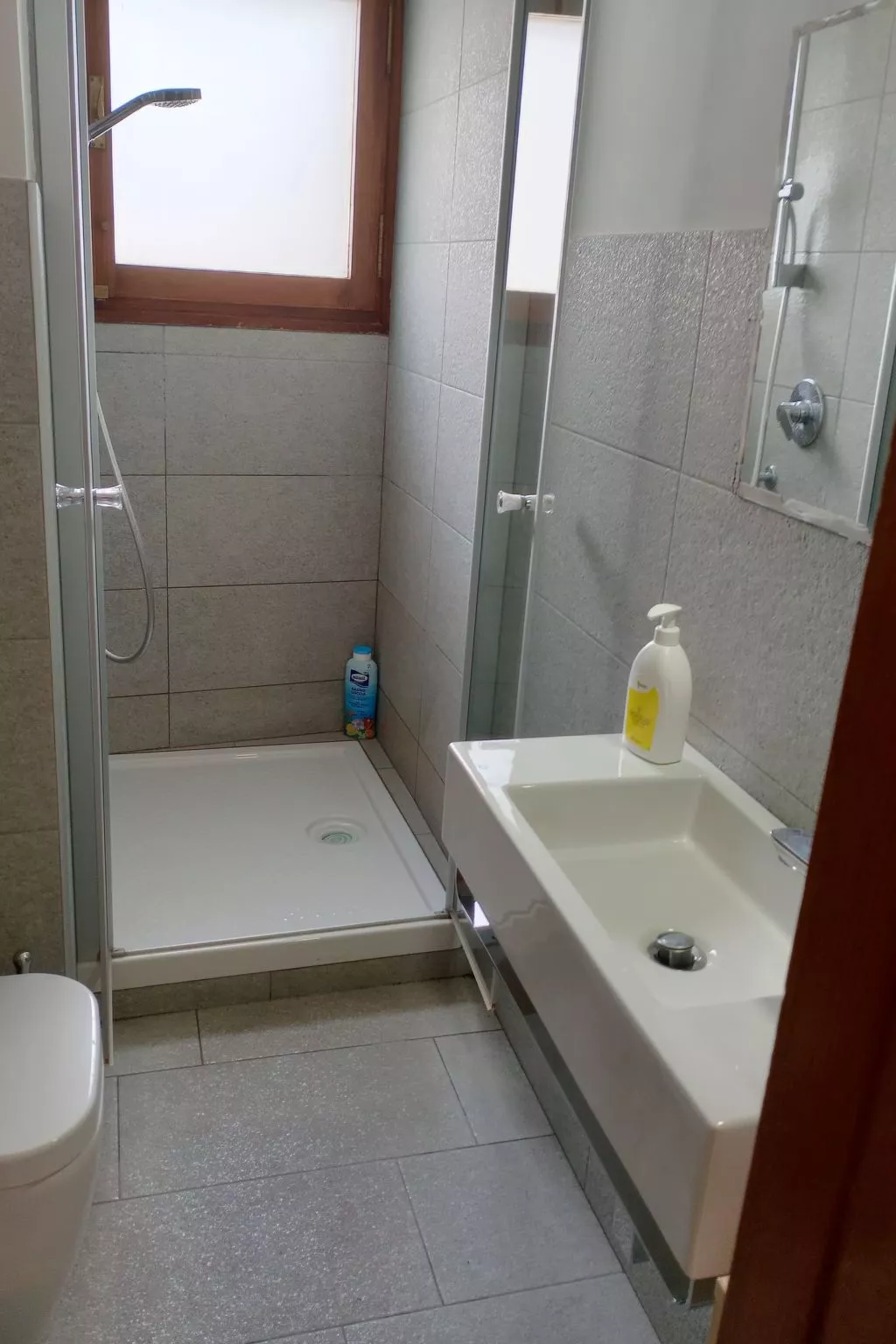 Mit Bergblick-Binnen