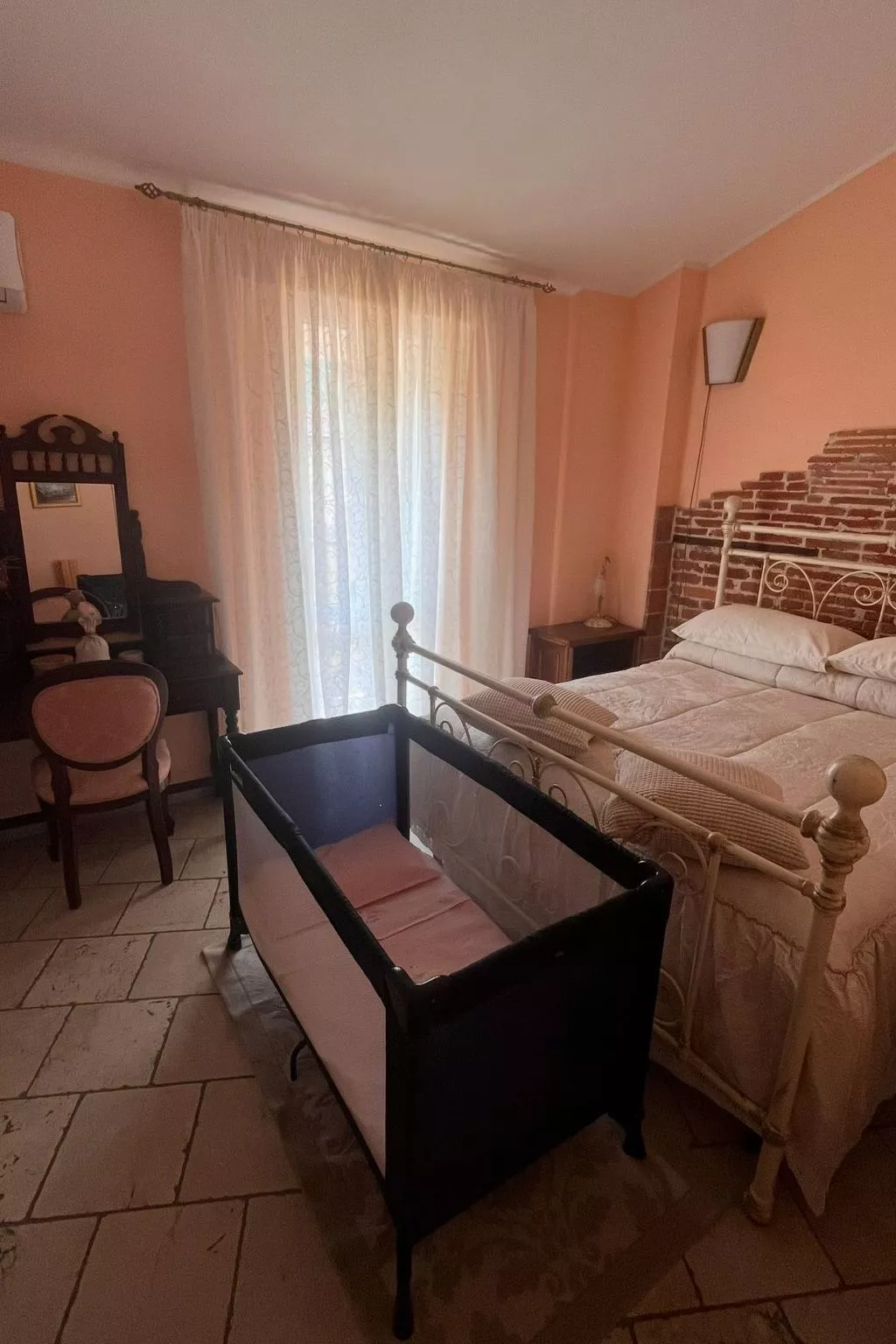 Luxuriöse Gartenvilla-Image-tags.info