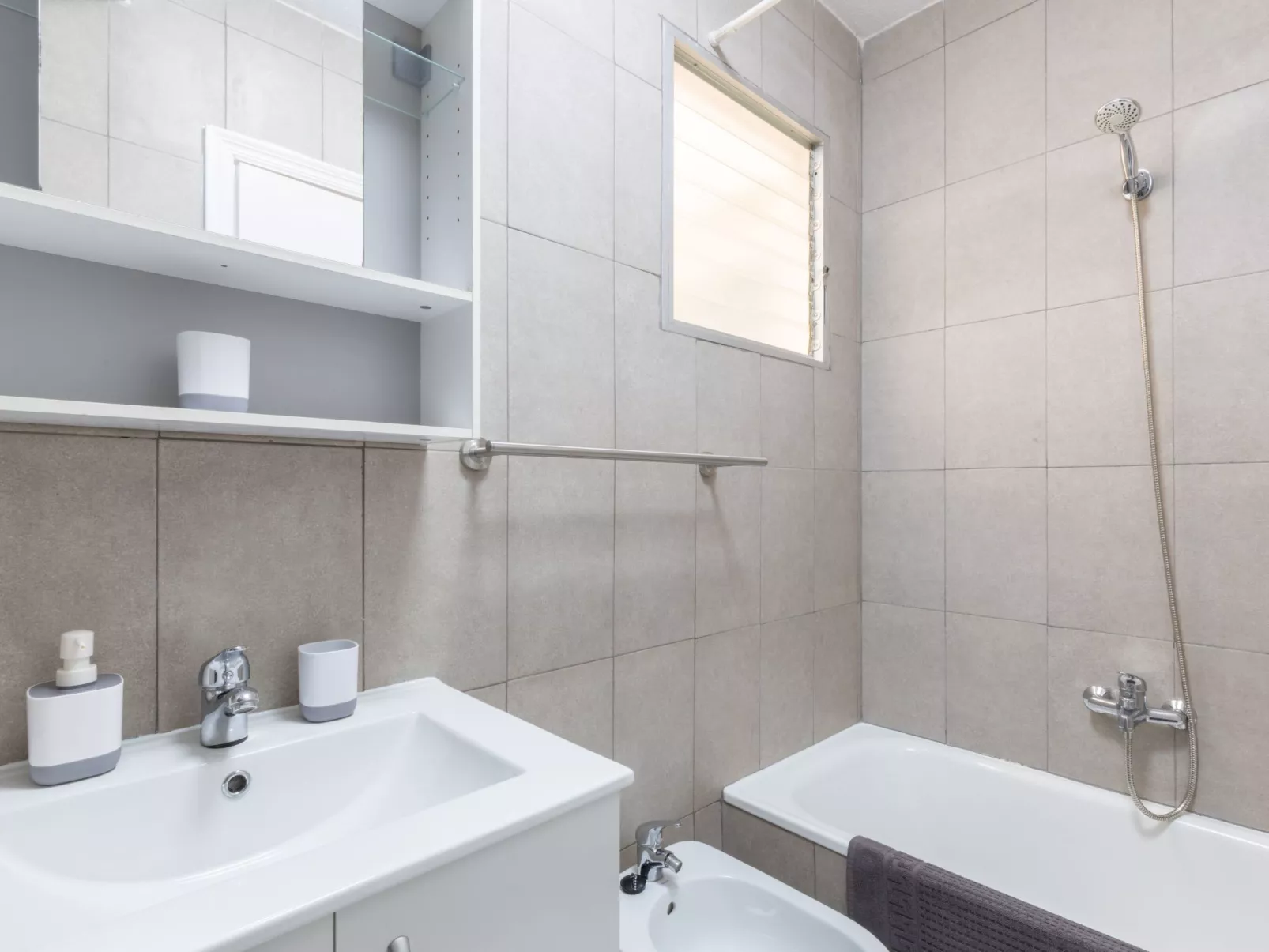 Wohnung "Peter" mit Balkon-Binnen