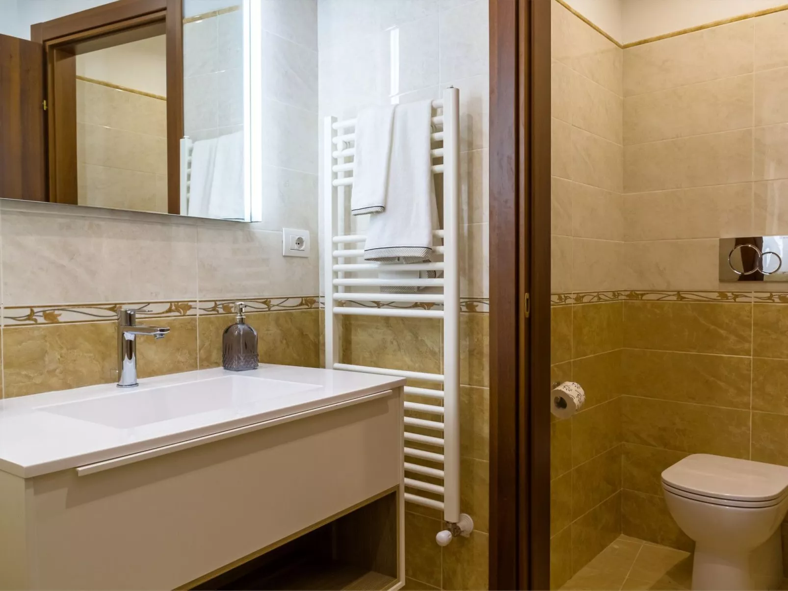 Das Haus des Großvaters in Taormina-Image-tags.info