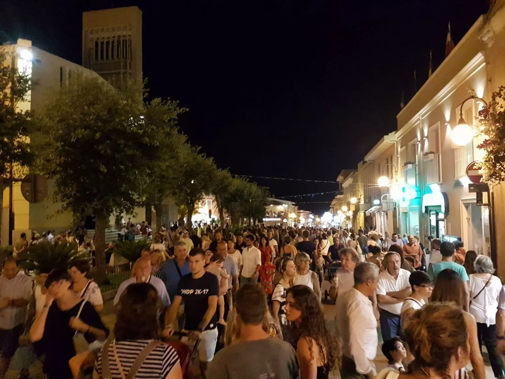 Wohnung in Villasimius mit Möblierter Terrasse-Image-tags.info