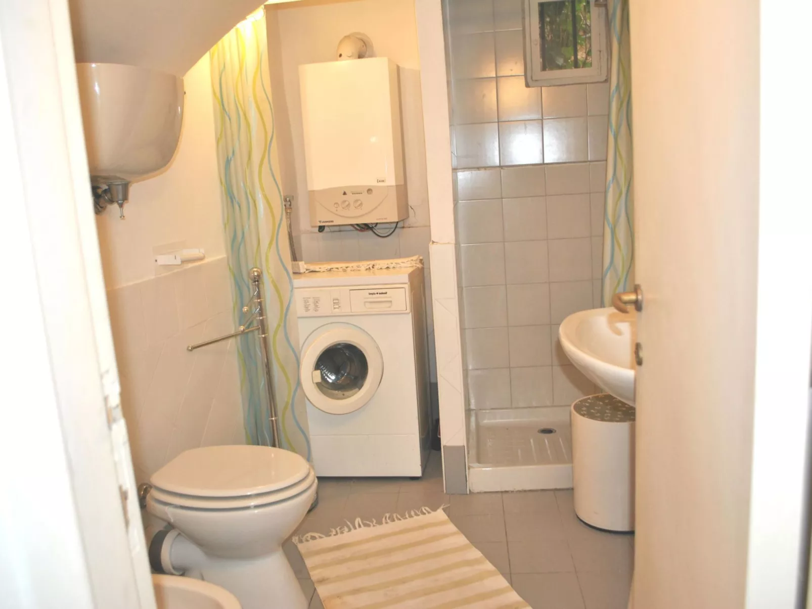 Domhaus mit Blick auf den Golf von Gaeta-Binnen