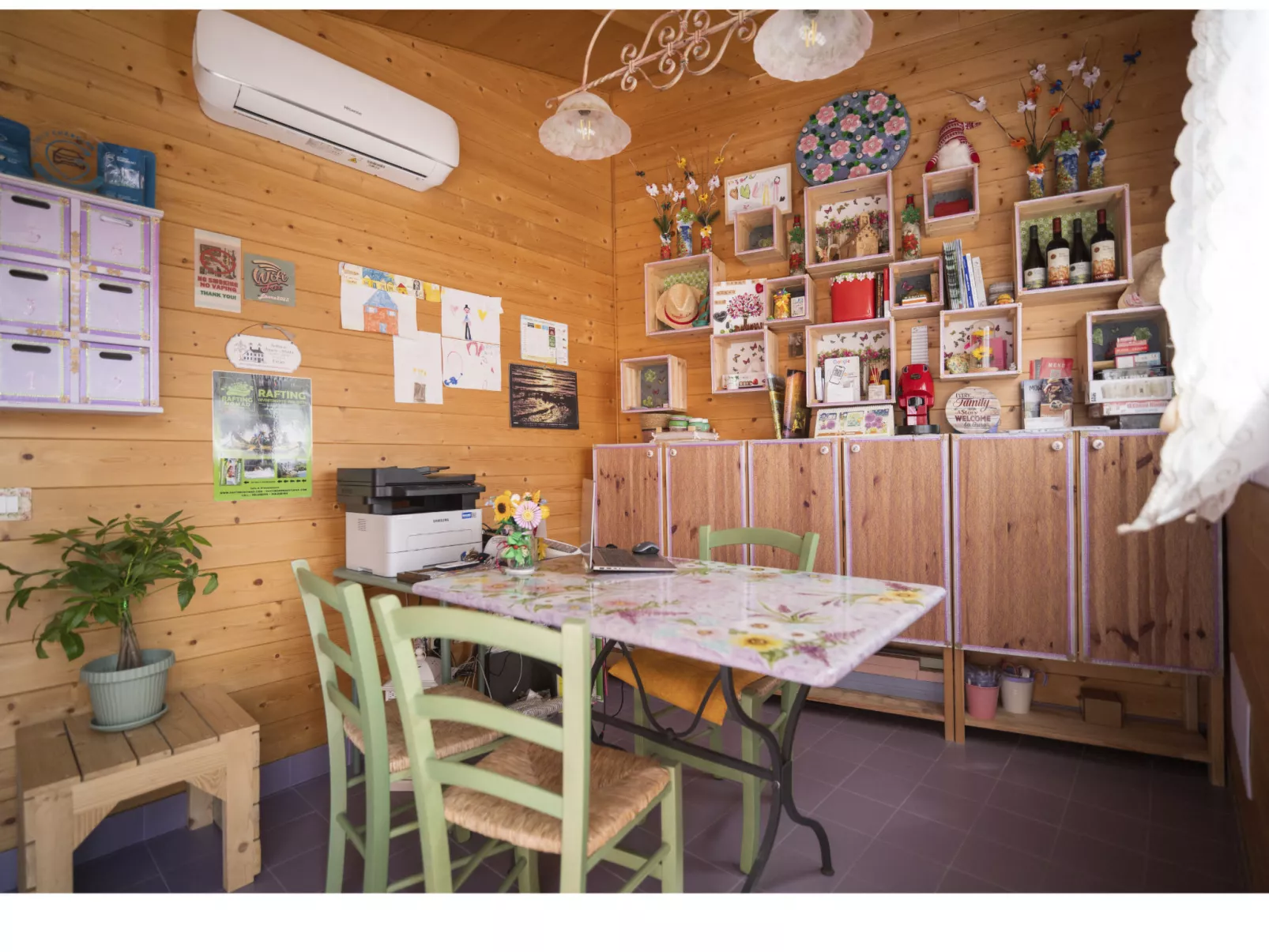 'Messis la gialla'-Binnen