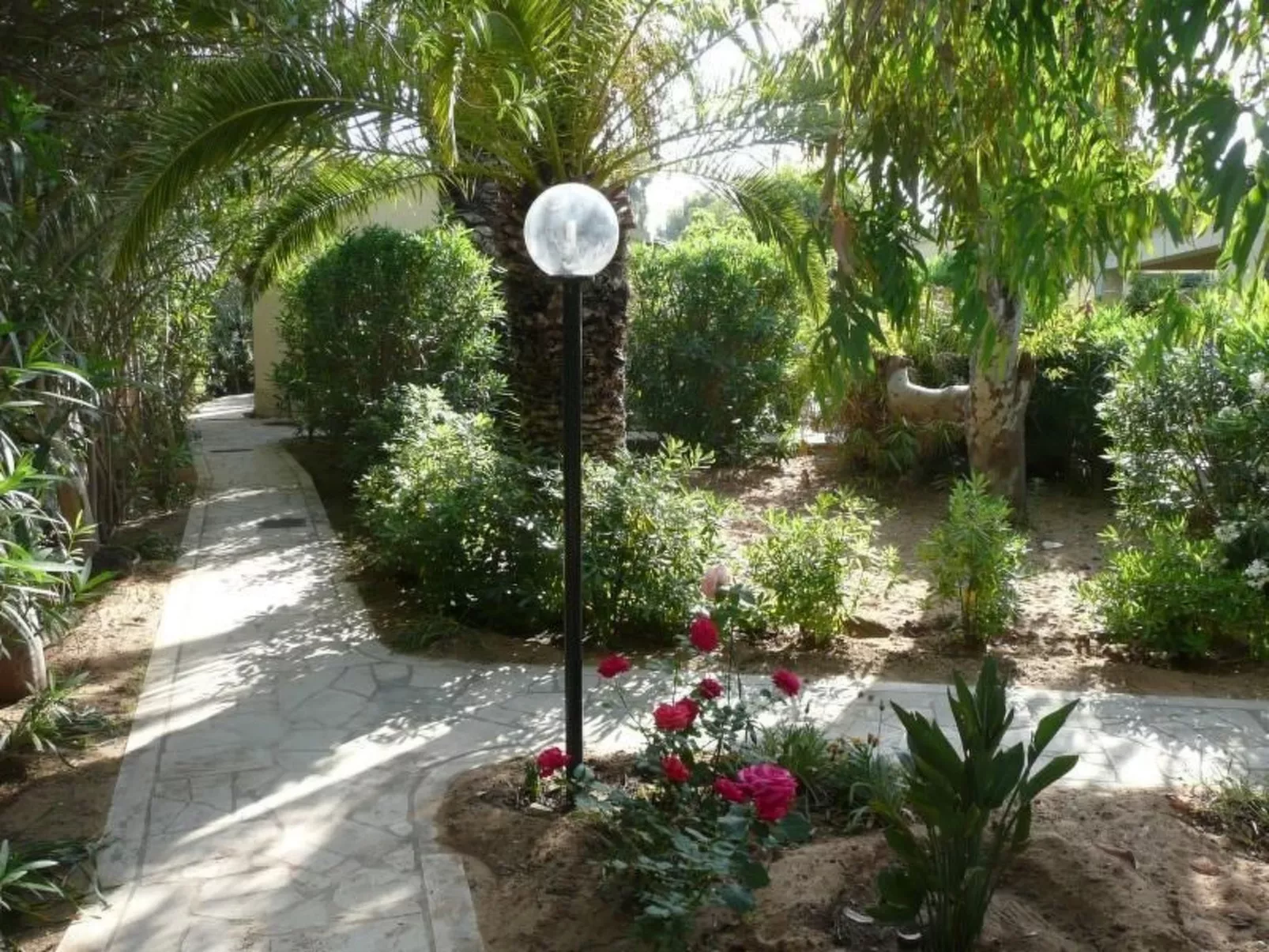 La Perla 22-Image-tags.info