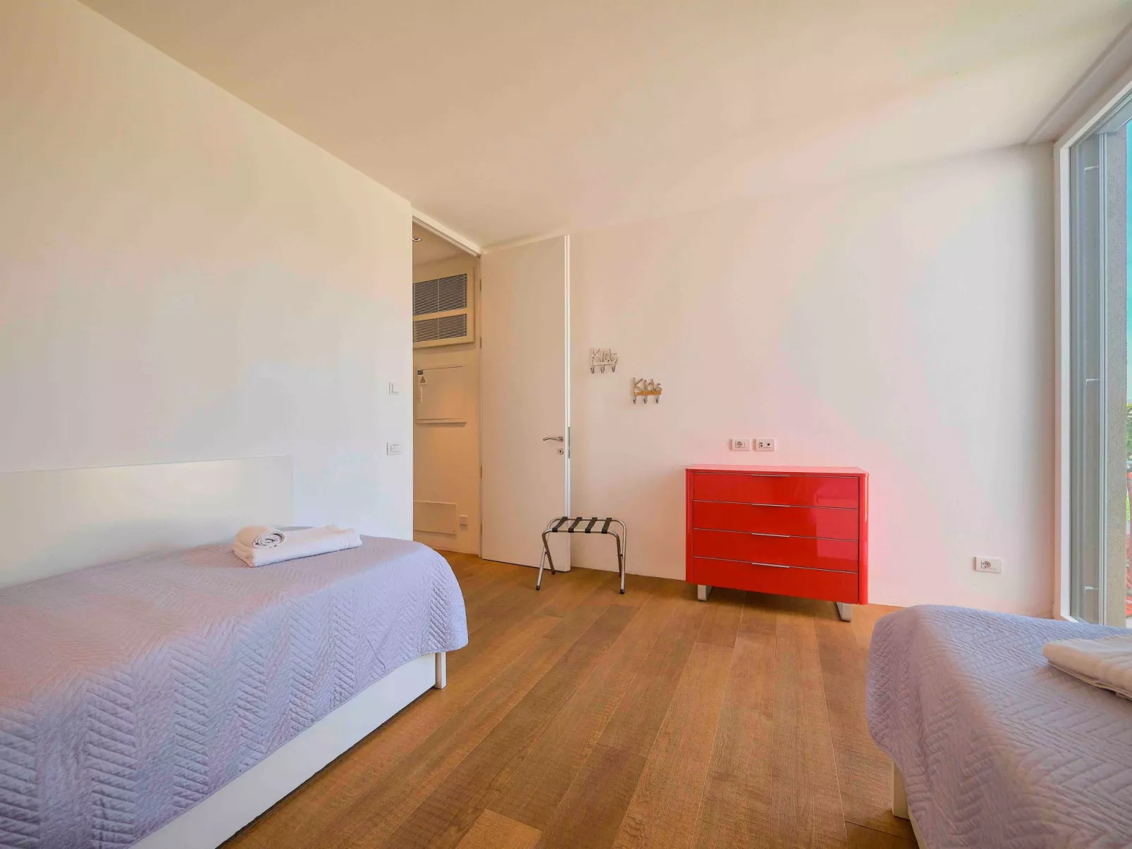 Ferienvilla 'Madabà' mit Blick aufs Wasser-Binnen