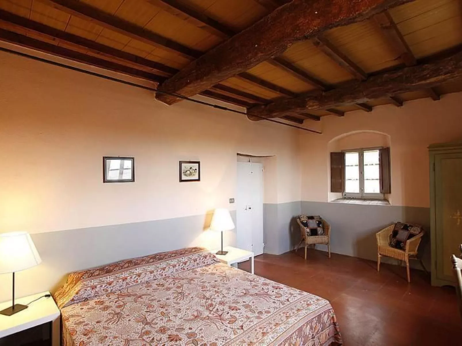 Freistehendes Bauernhaus-Binnen