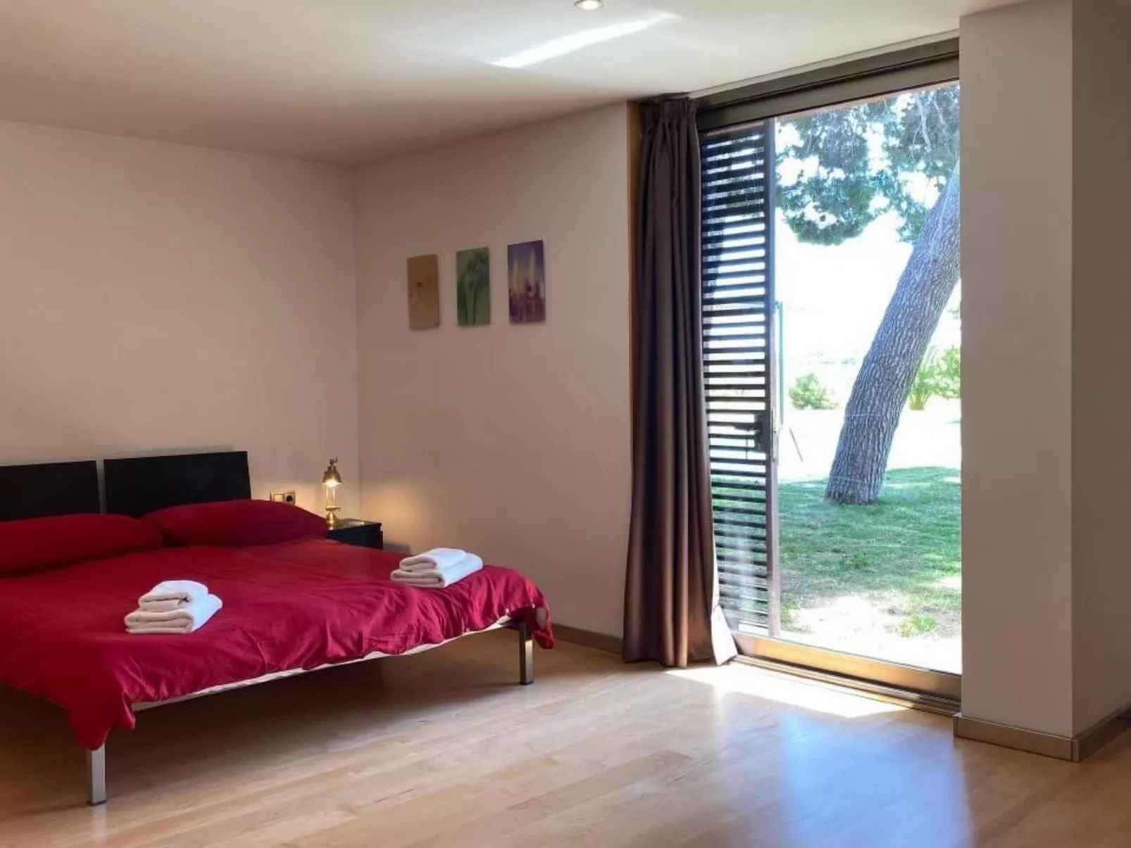 Design Vila mit Pool-Image-tags.info