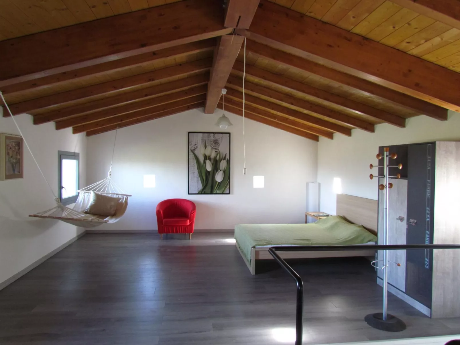 Unterkunft in einer Höhle mit Privatparkplatz-Binnen