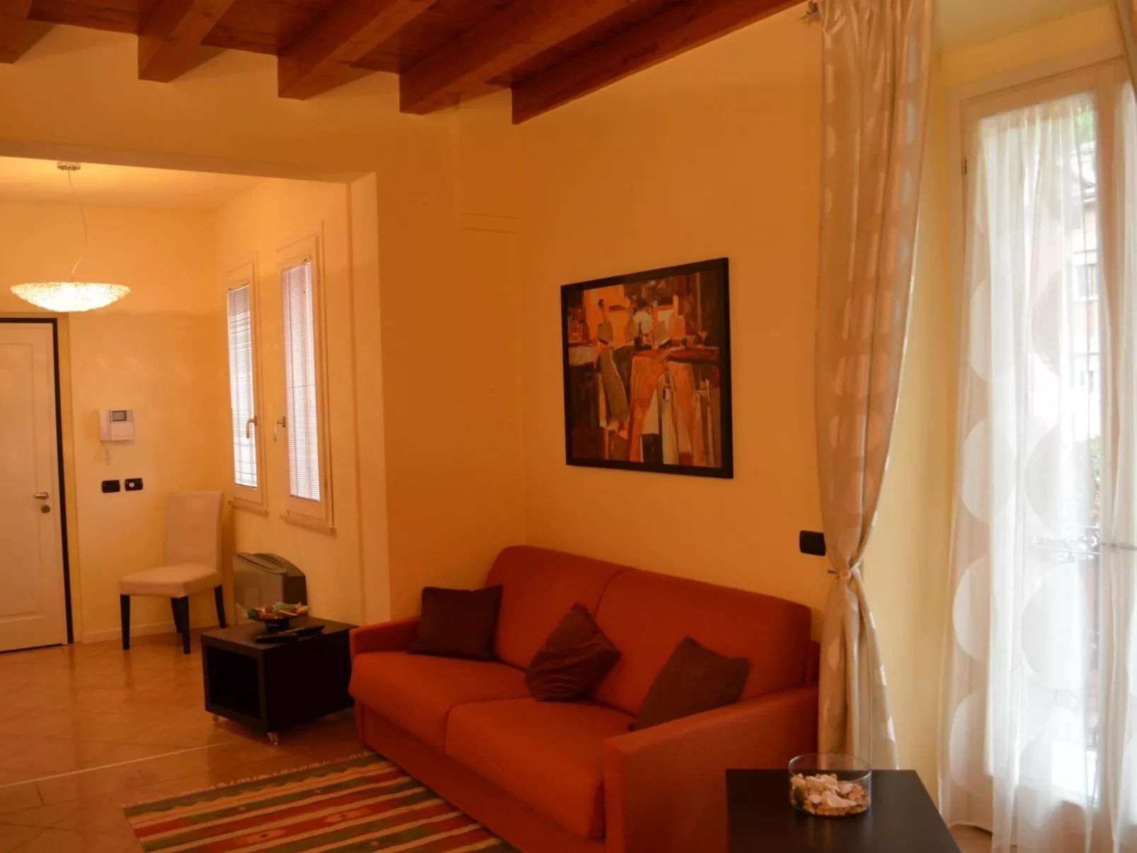 Stilvolle Wohnung in Toscolano Maderno-Binnen