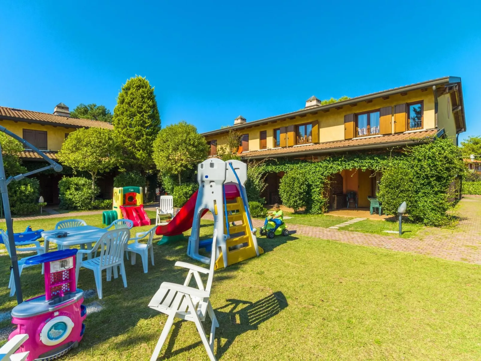 Villa für 6 Personen ca. 50 qm Stella Marina 8A-Buiten