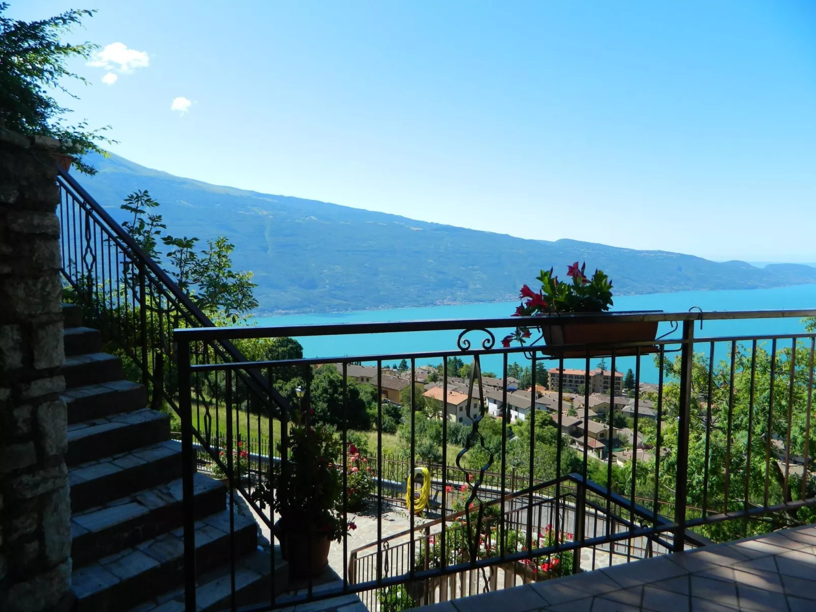 Wohnung 'Stella del Garda'-Buiten