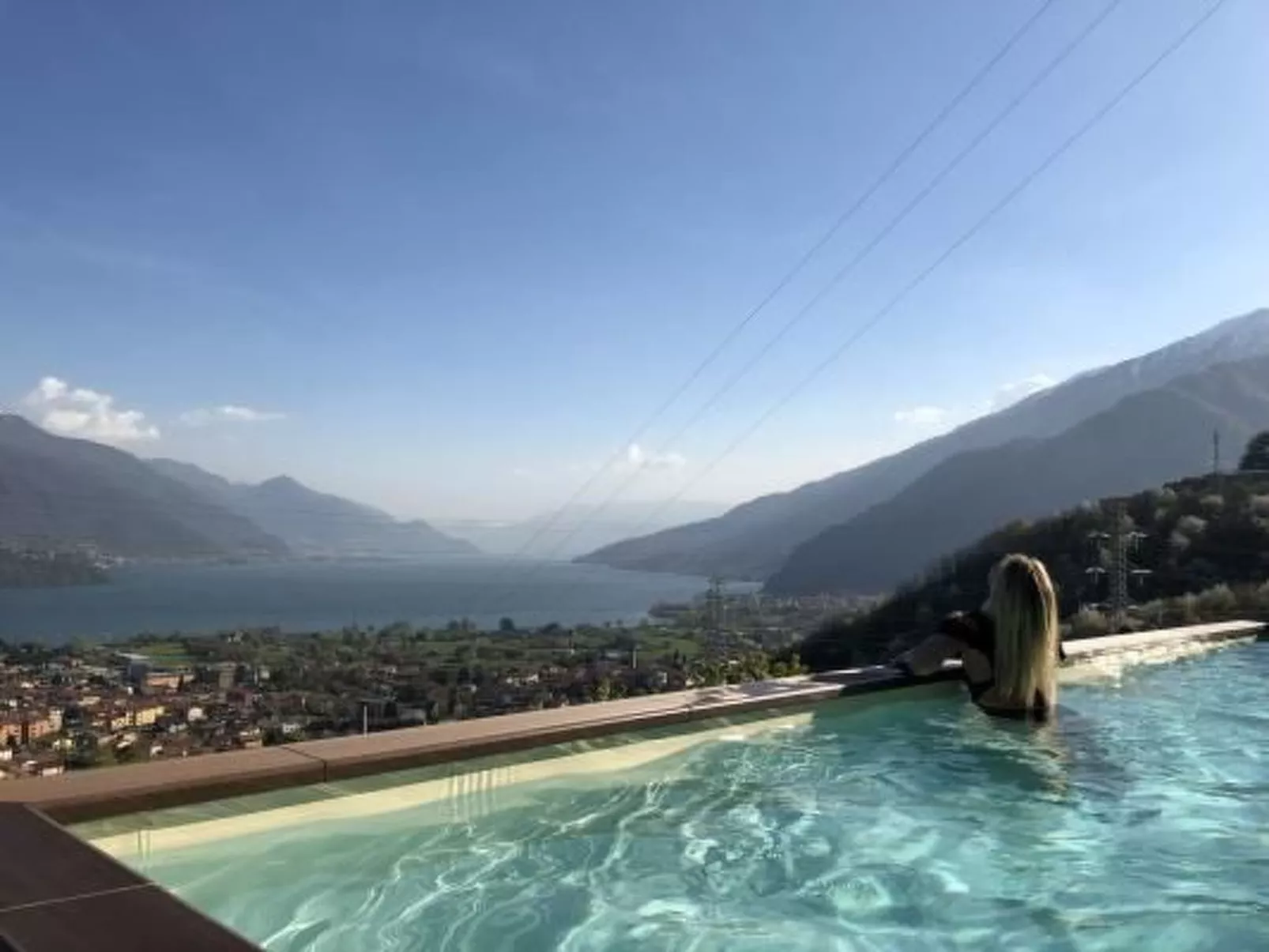 'Casa Domenica' mit Blick aufs Wasser-Image-tags.info