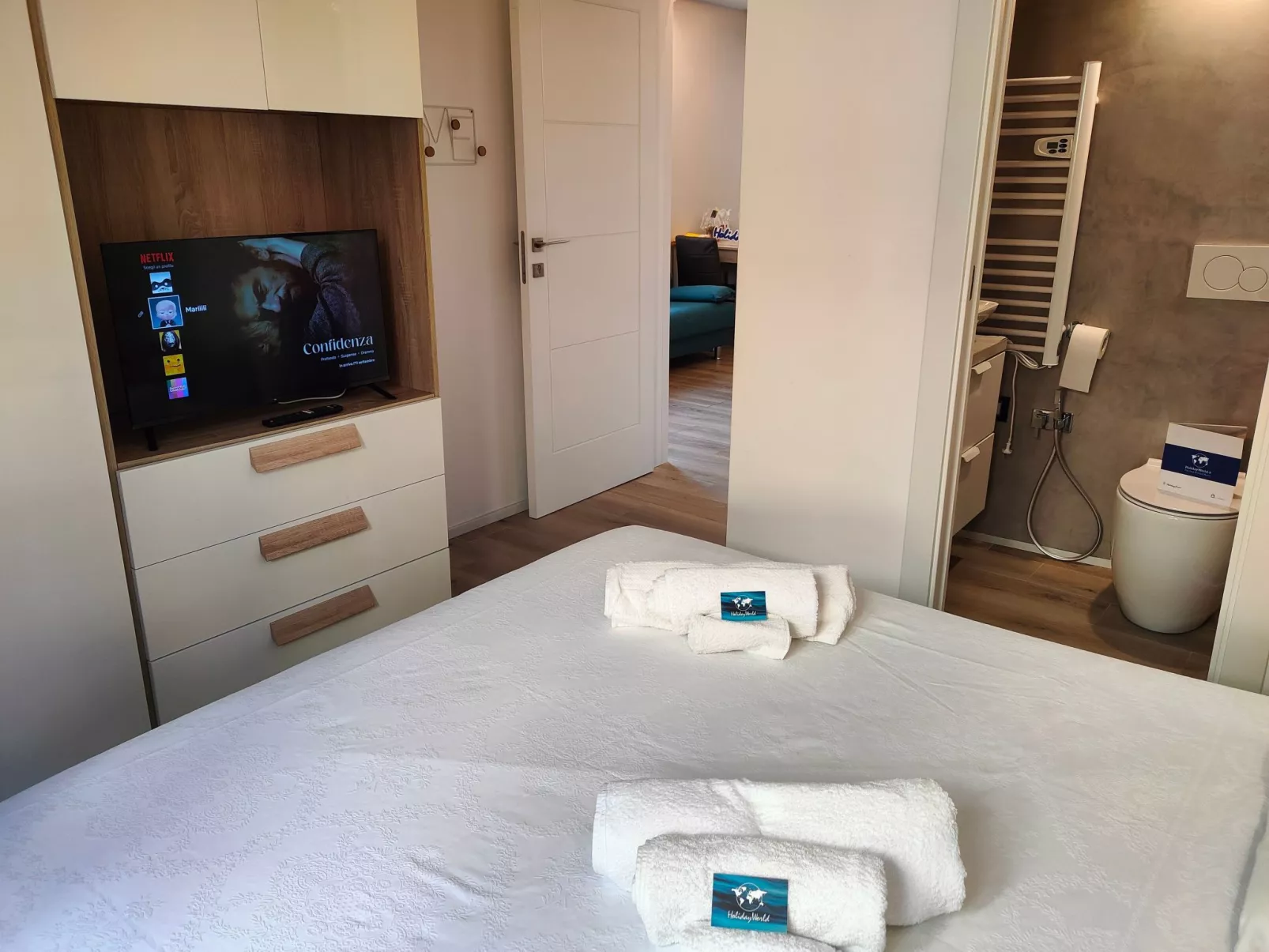 Vaze's Heart by Holiday World-Binnen