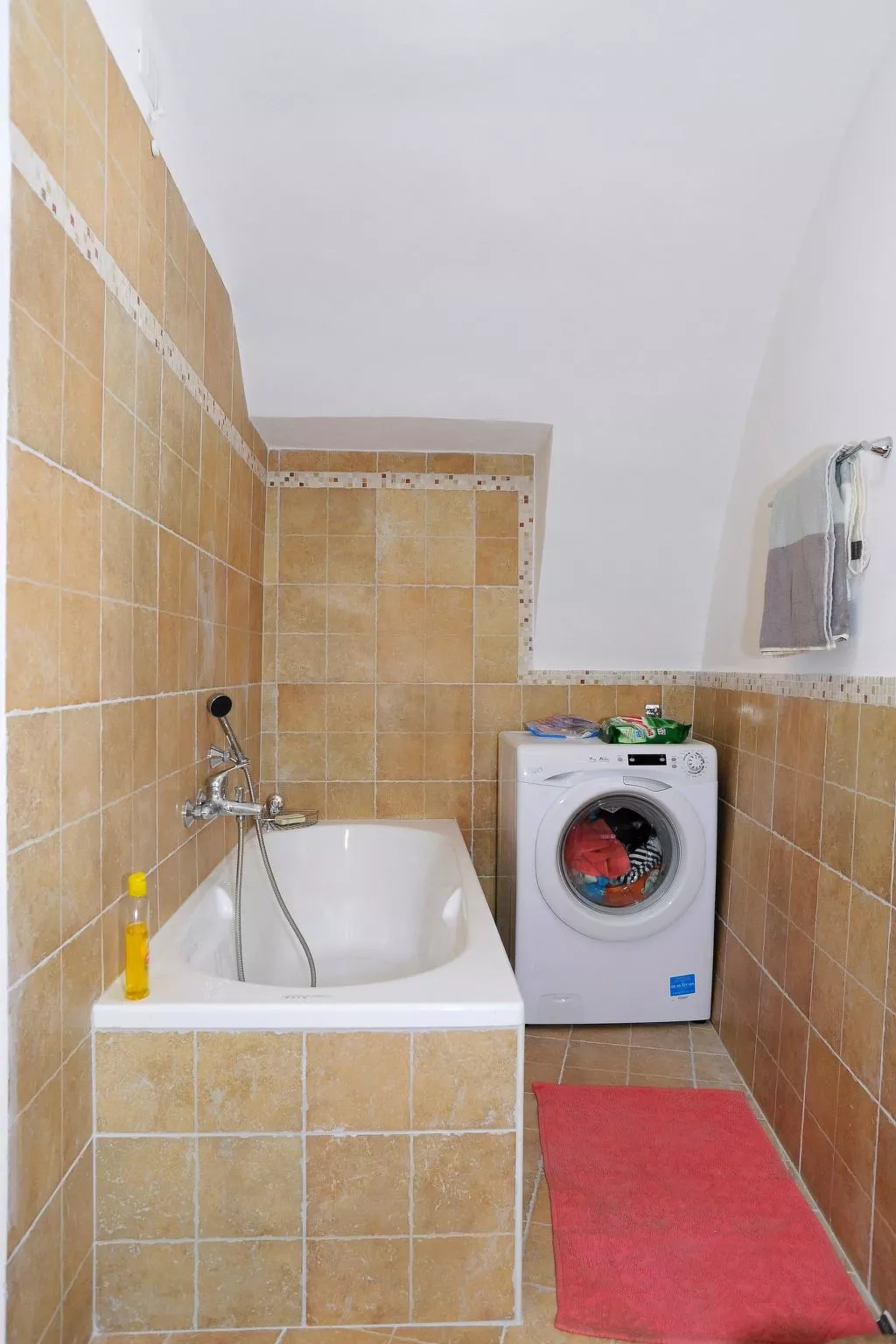 'Medieval House' mit Terrasse-Image-tags.info