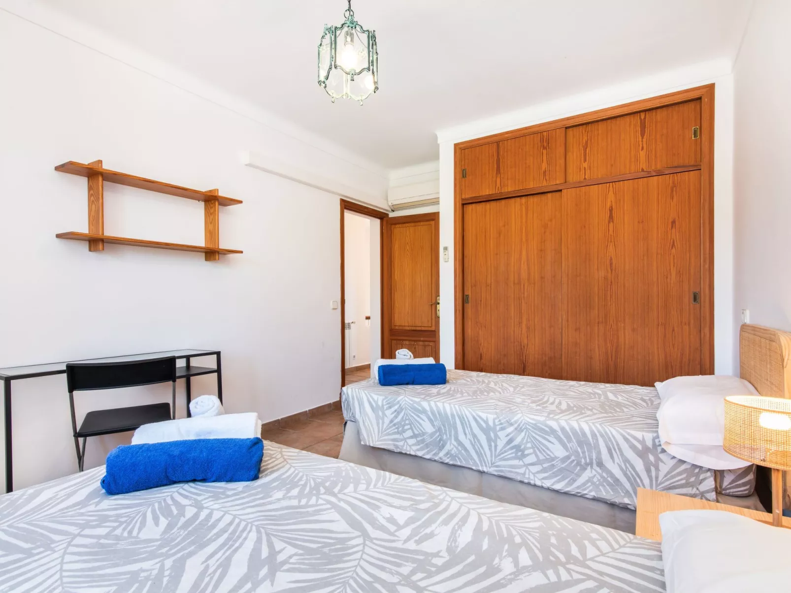 Fantastische Finca mit überdachter Terrasse-Binnen