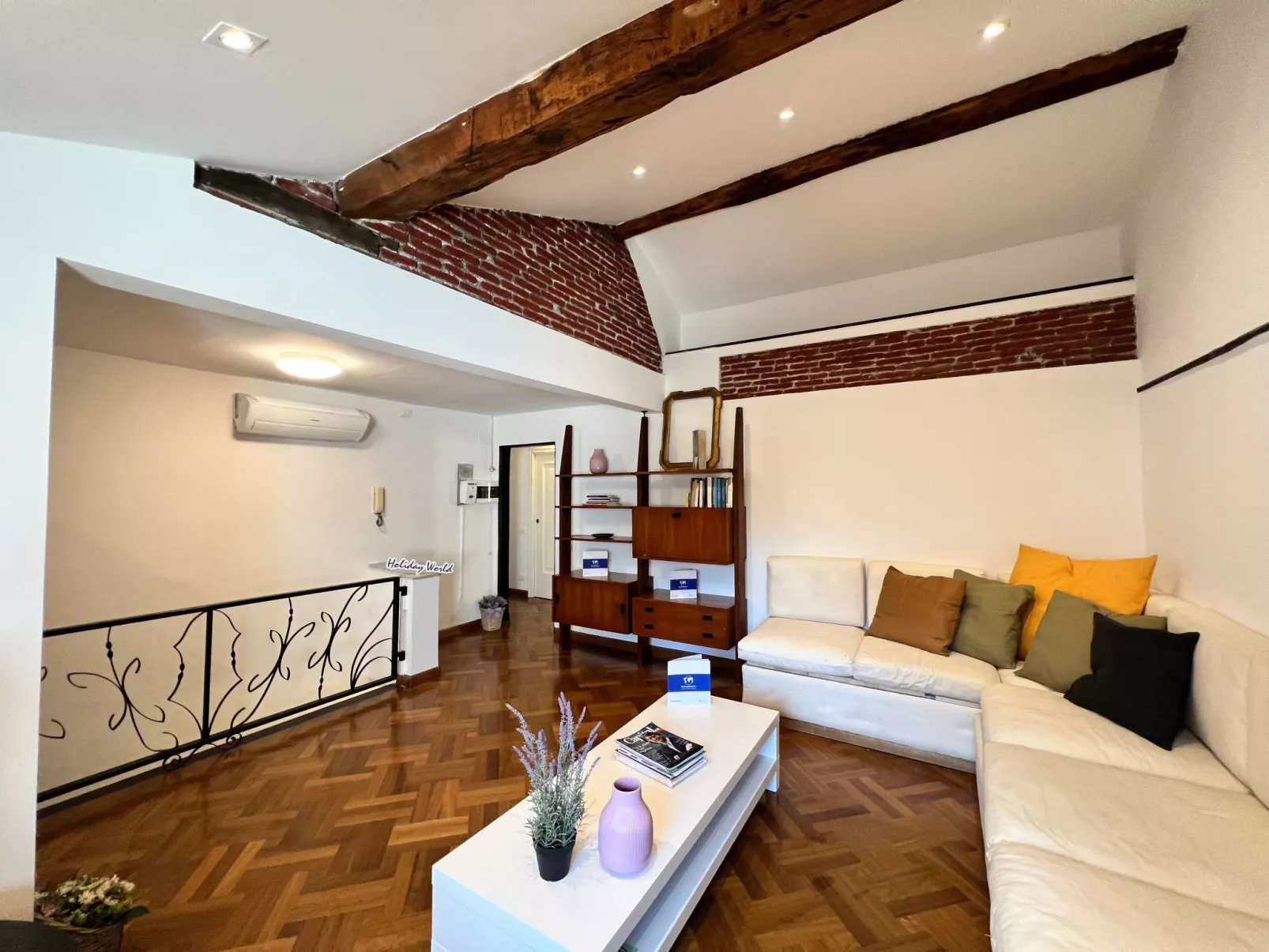 Wohnung 'La Terrazza del Porto Antico-Binnen