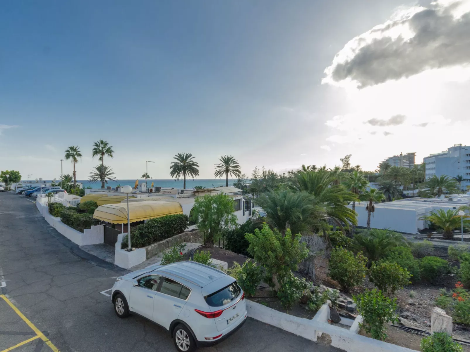 Terrassenwohnung mit zwei Schlafzimmern am Strand-Buiten