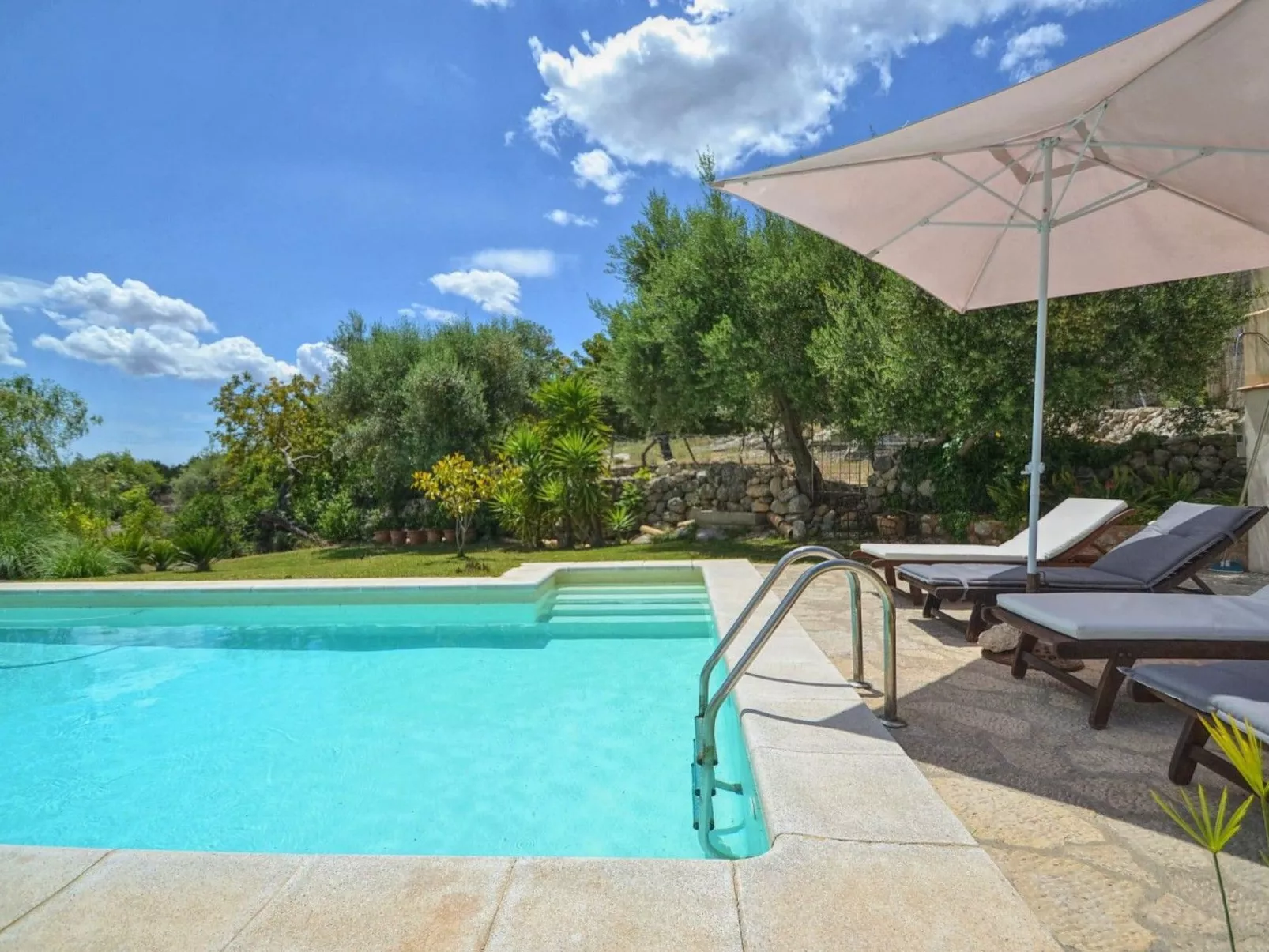 Chalet "Sacoma" mit Garten, Grill und Terrasse-Image-tags.info