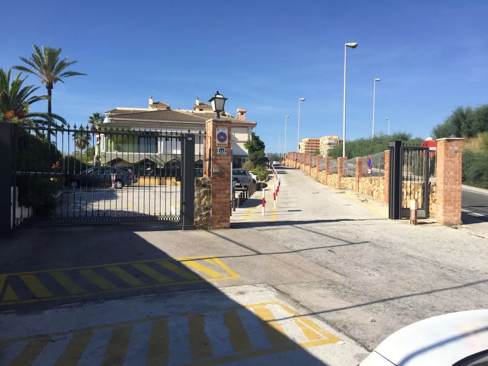 Tolle Ferienwohnung in Las Lagunas De Mijas mit Garten, gemeinschaftlichem Pool-Buiten