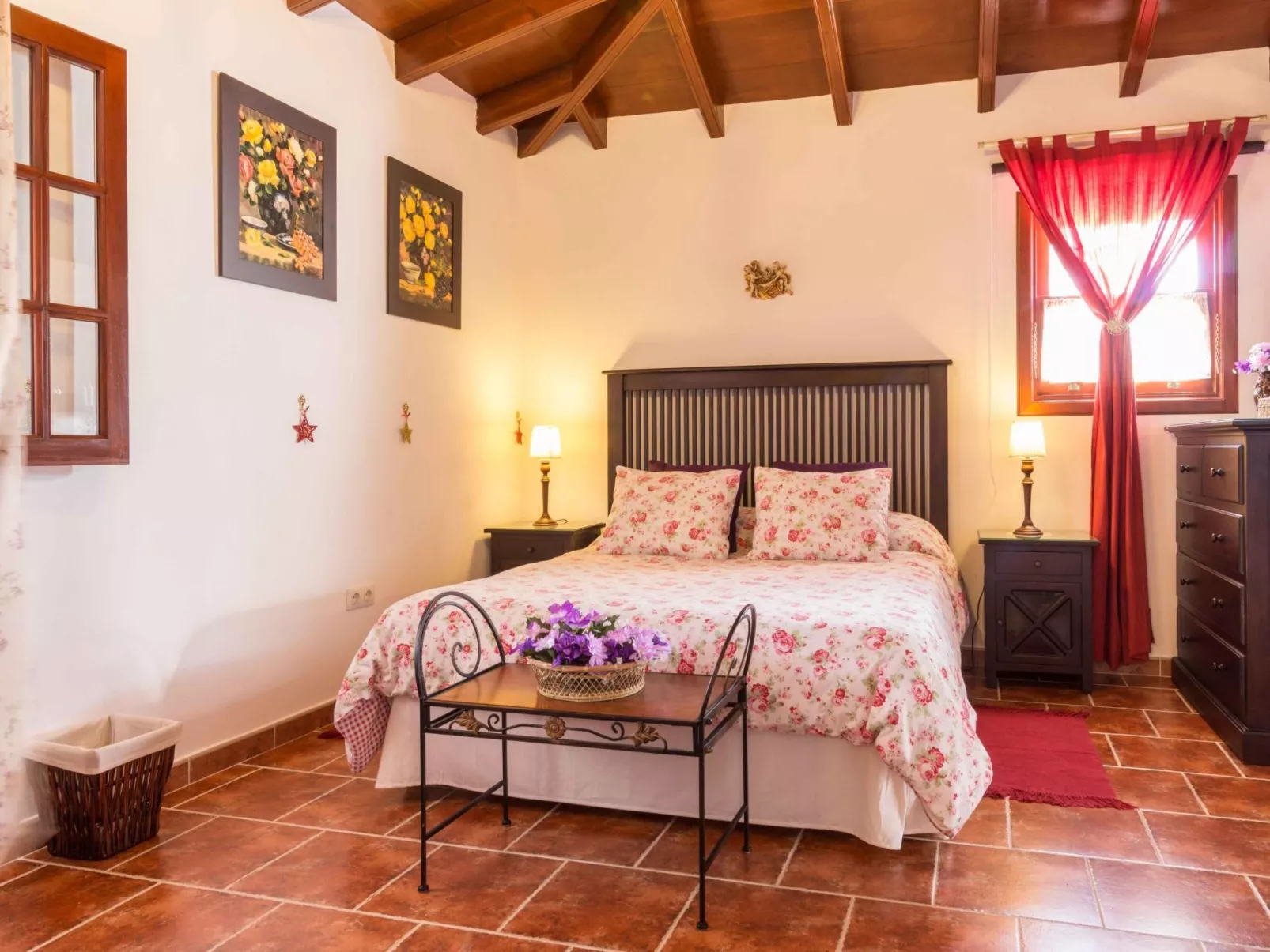 Familienfinca auf dem Lande mit Schwimmbad-Binnen