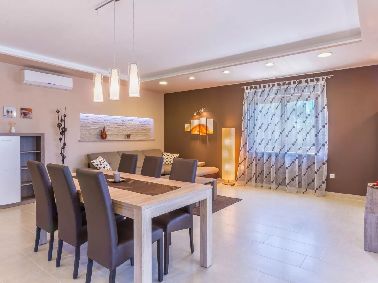 Villa "Tara" mit privatem Pool-Binnen