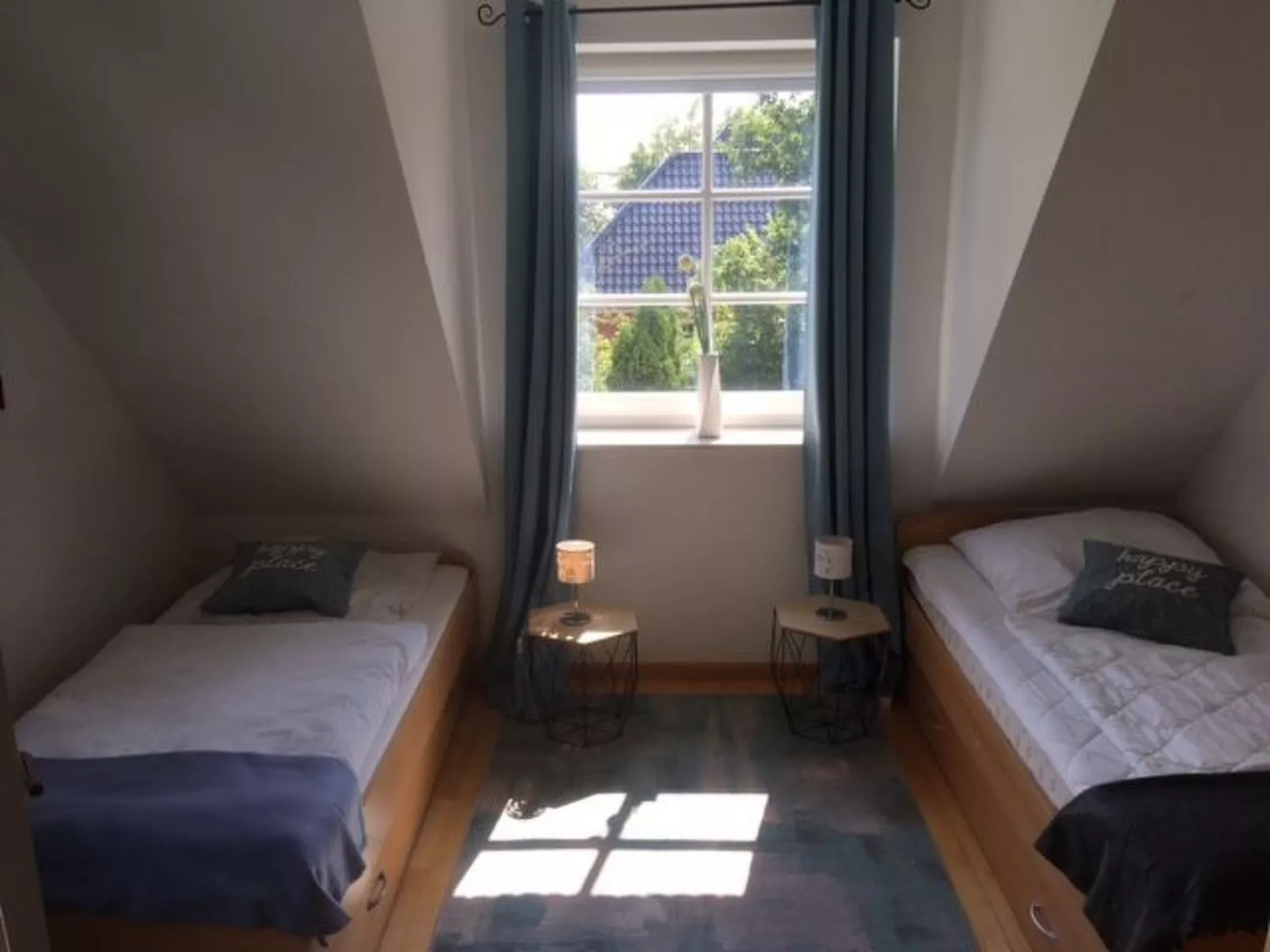 Modernisierte Ferienwohnung mit Balkon-Image-tags.info