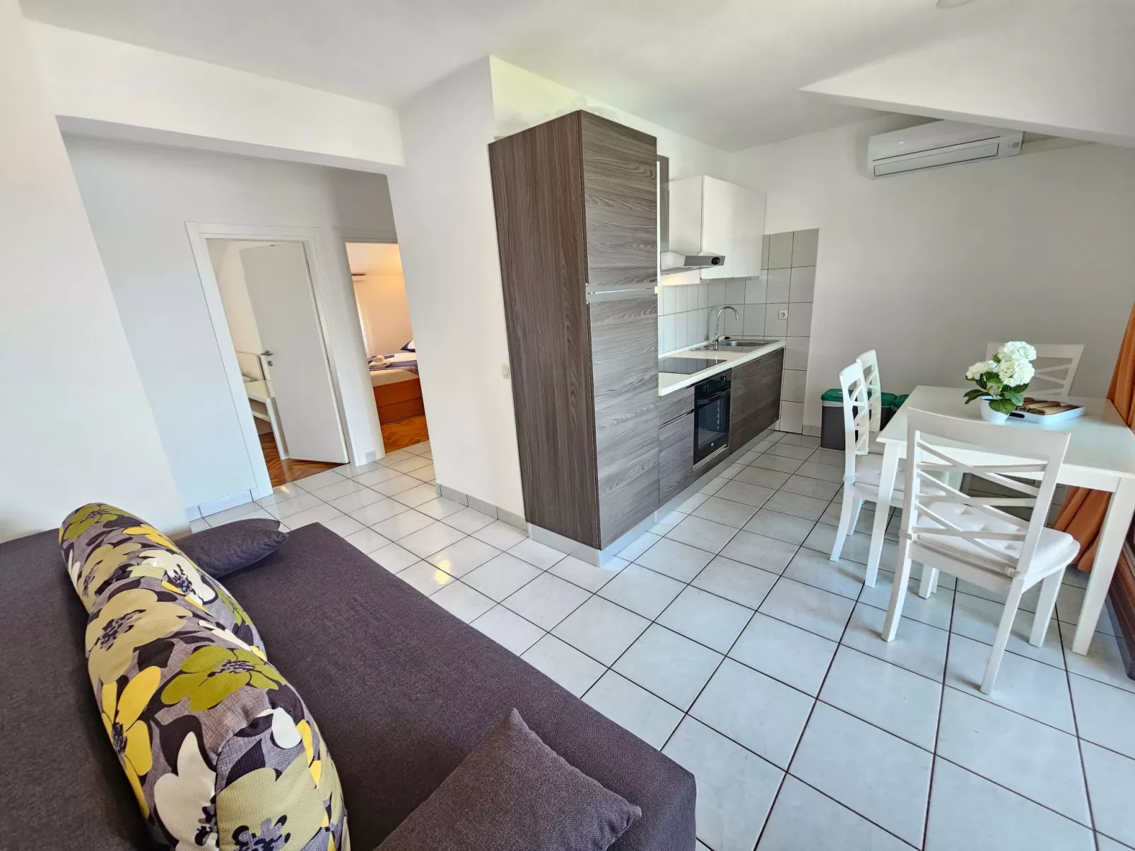 Wohnung für 4 Personen mit Terrasse-Image-tags.info