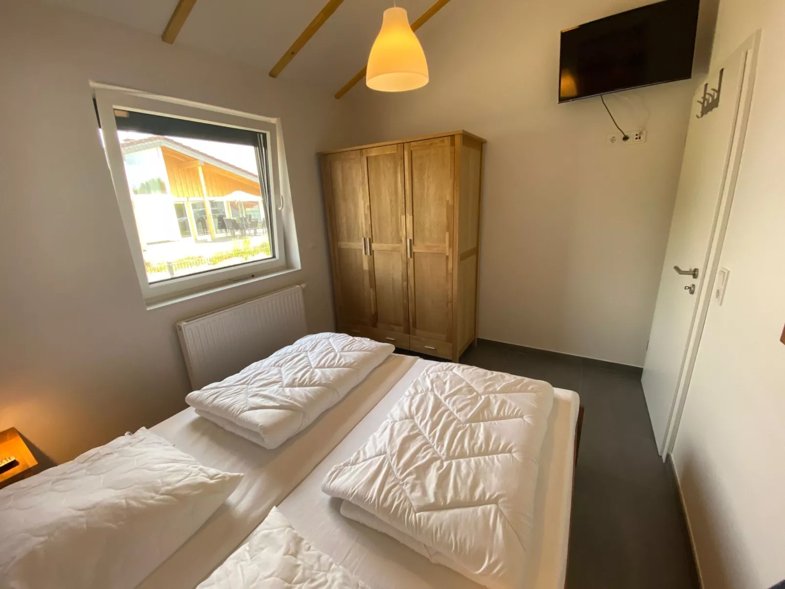 N11 Ferienhaus mit Garten in Eckwarderhörne-Binnen