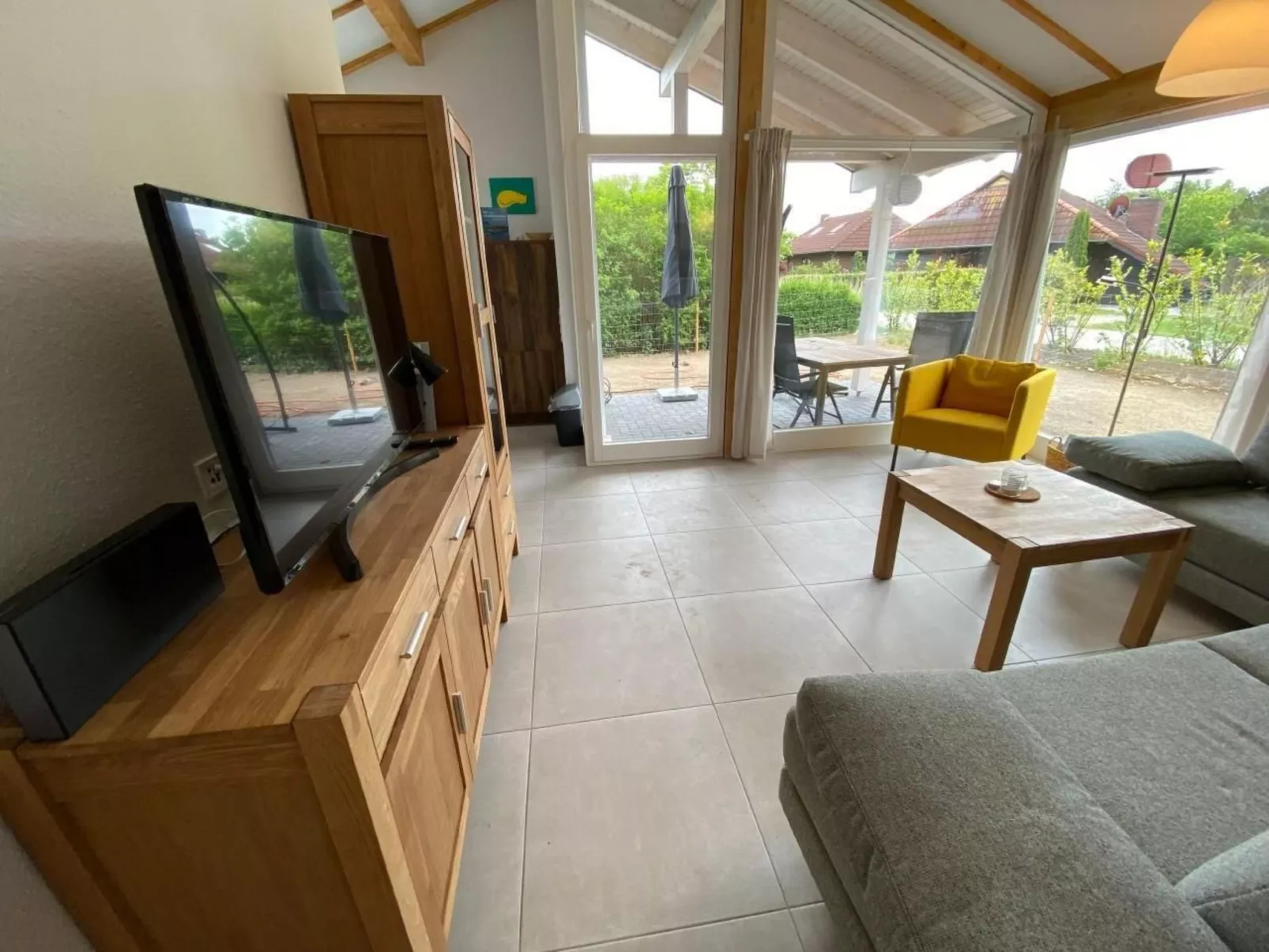 N1 Haus mit Fußbodenheizung In Eckwarderhörne-Binnen