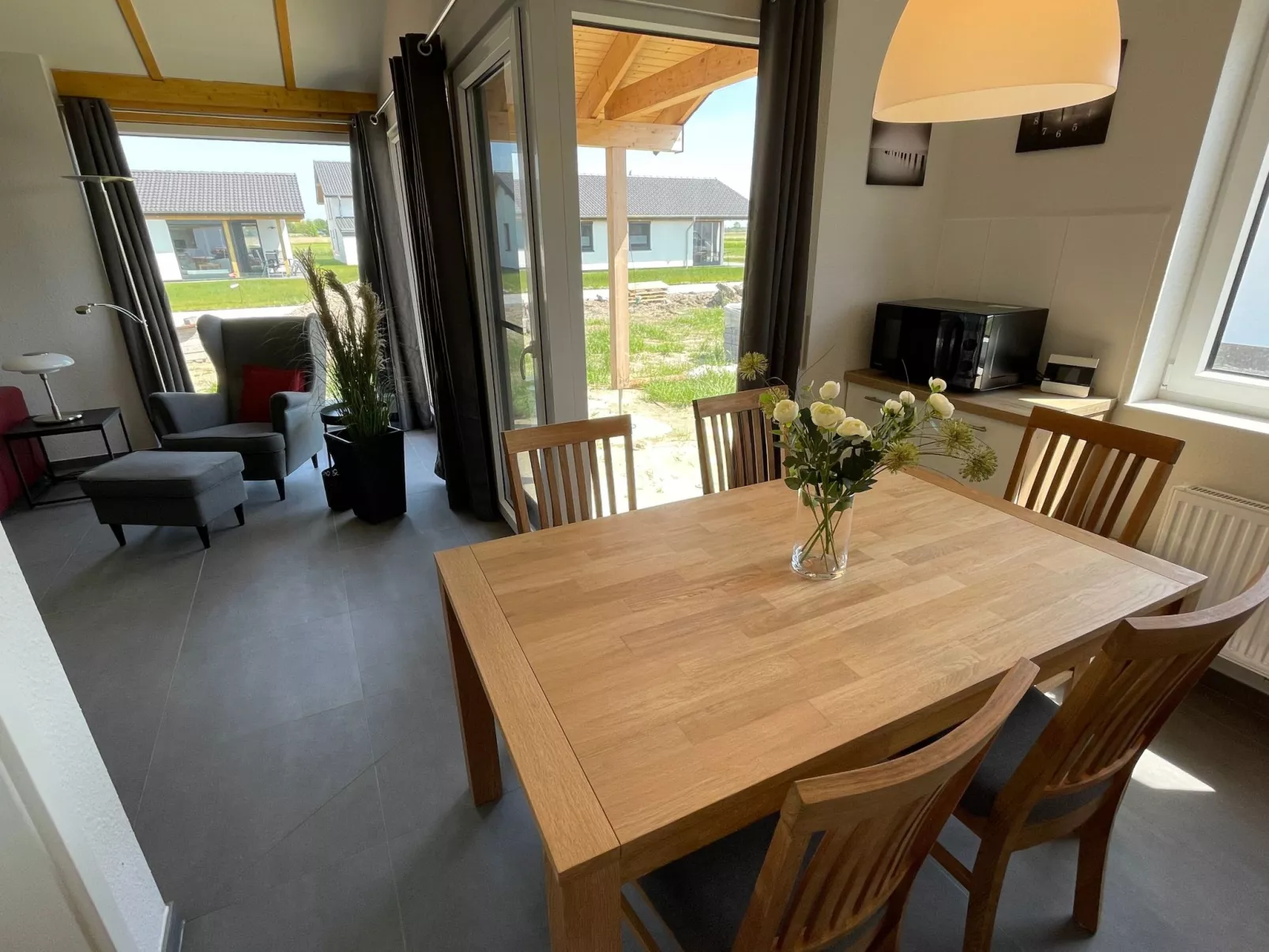 G22 Haus mit Garten, Strandkorb und Grillkamin-Binnen