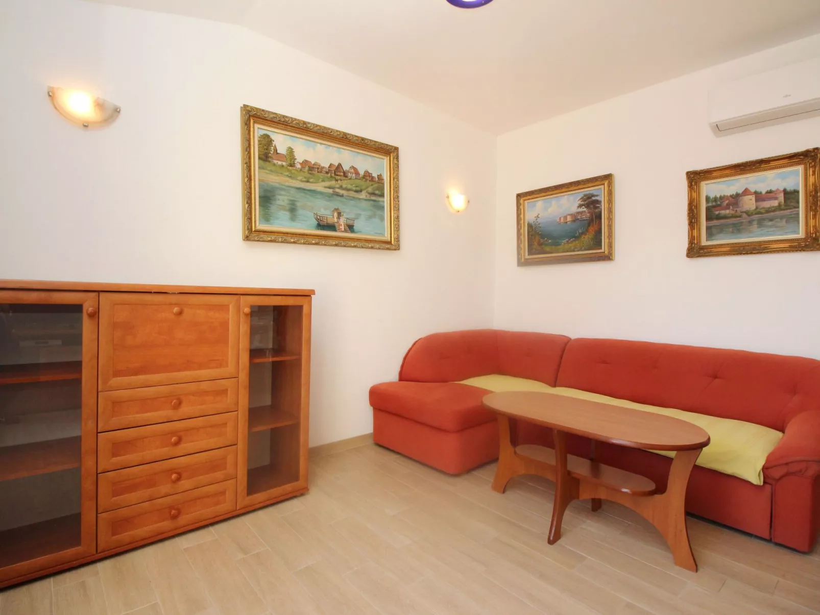 In Baška mit Eigenem Balkon-Binnen