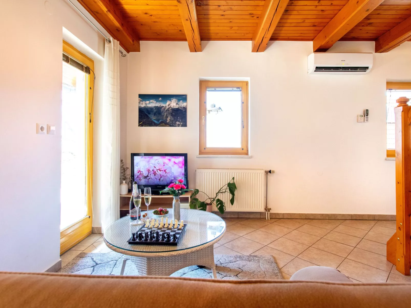 "Schmetterlingsplatz"-Binnen