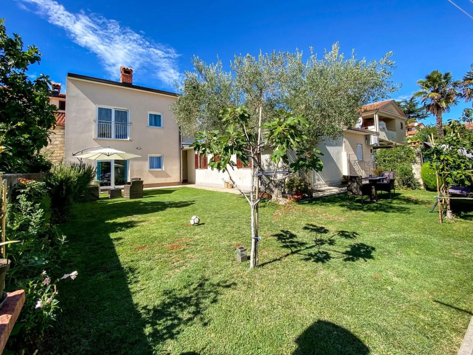 Für 6 Personen ca. 55 m&sup2; in Novigrad, Adriaküste Kroatien (Westküste von I-Buiten