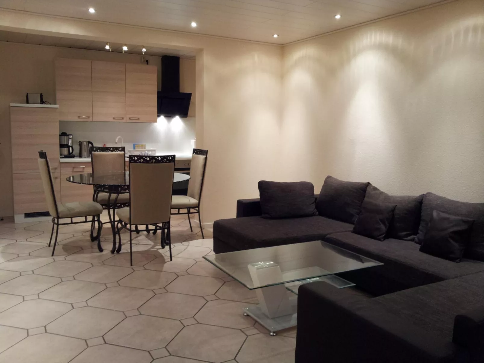 Doppelappartement Privater Zugang zur Sauna und Garten-Binnen