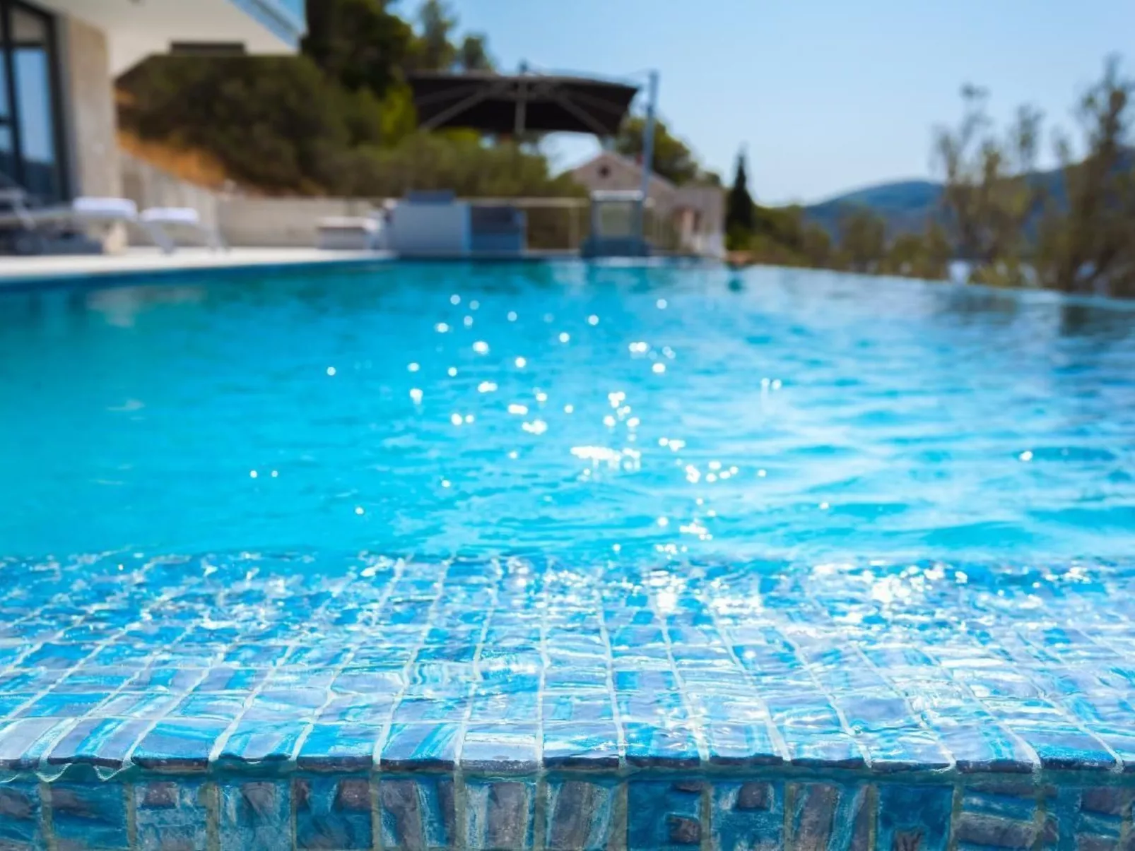 Villa Style and Sea-Buiten