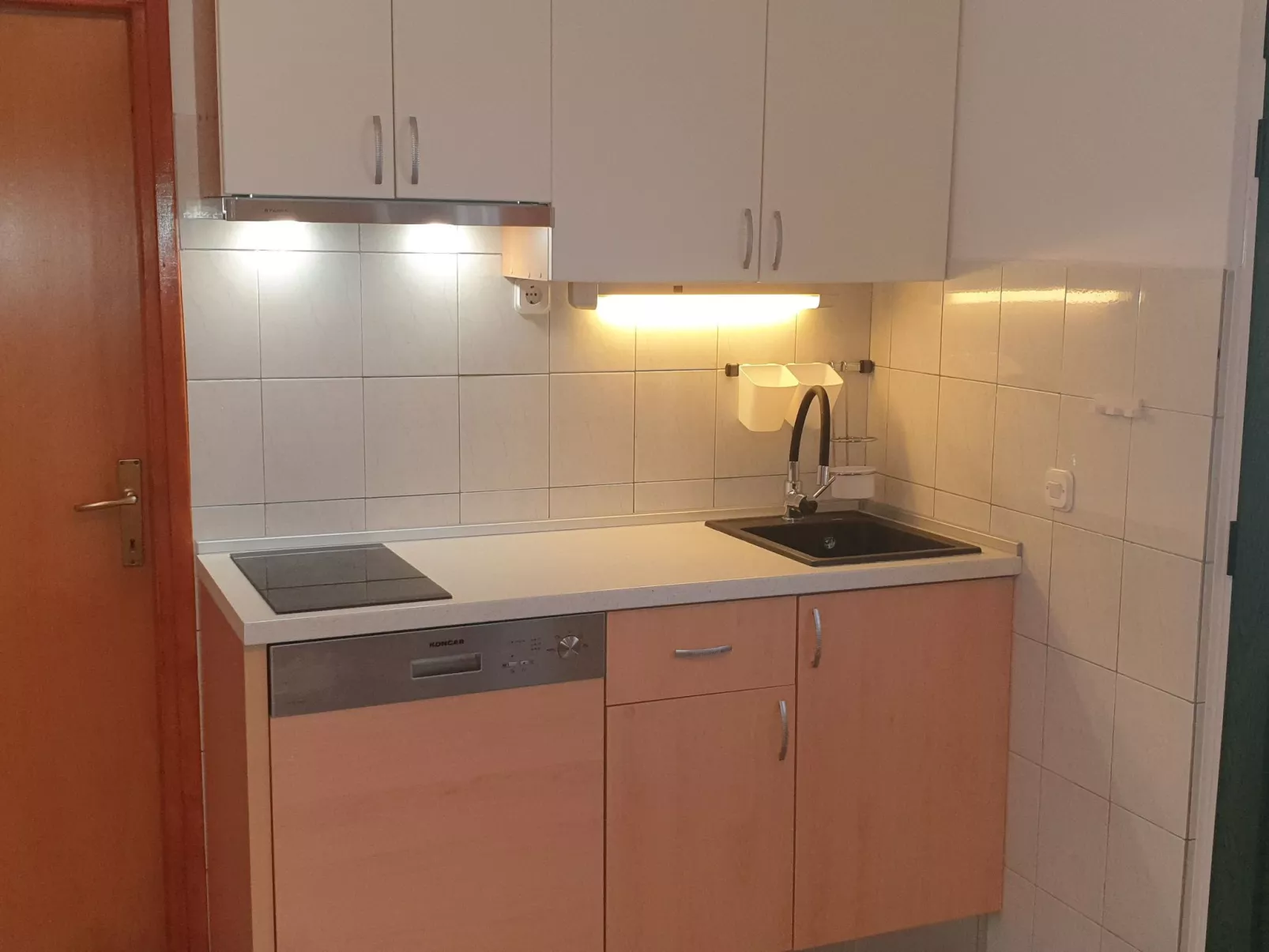 In Maslinica mit Großer Terrasse-Binnen