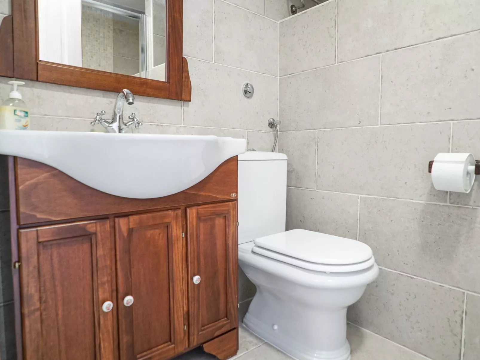 In Zagvozd mit Privatem Pool-Binnen