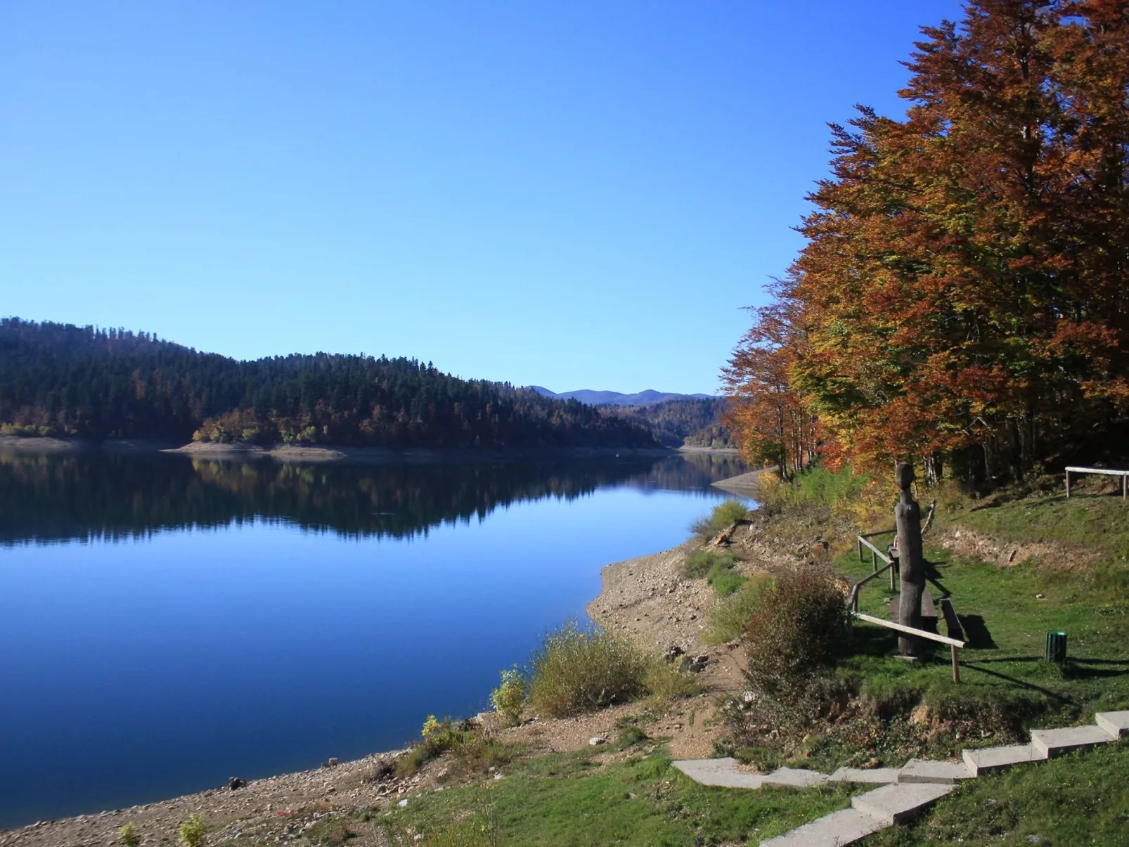 IDEAL FÜR FAMILIEN, PAARE UND NATURLIEBHABER-Buiten